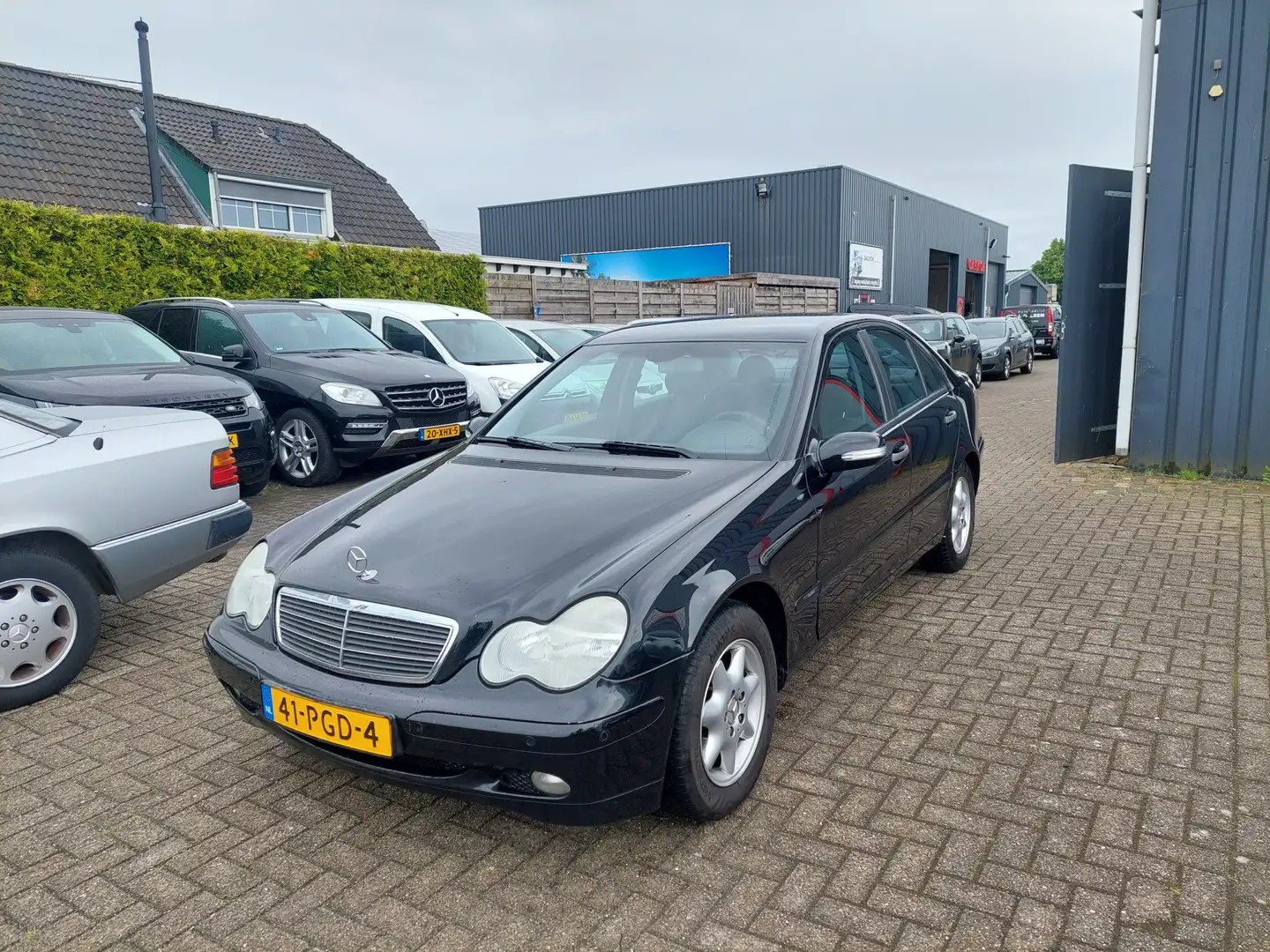 Mercedes-Benz C 200 CDI Classic Negro - 1