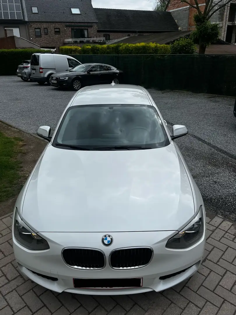BMW 114 114i Blanc - 1