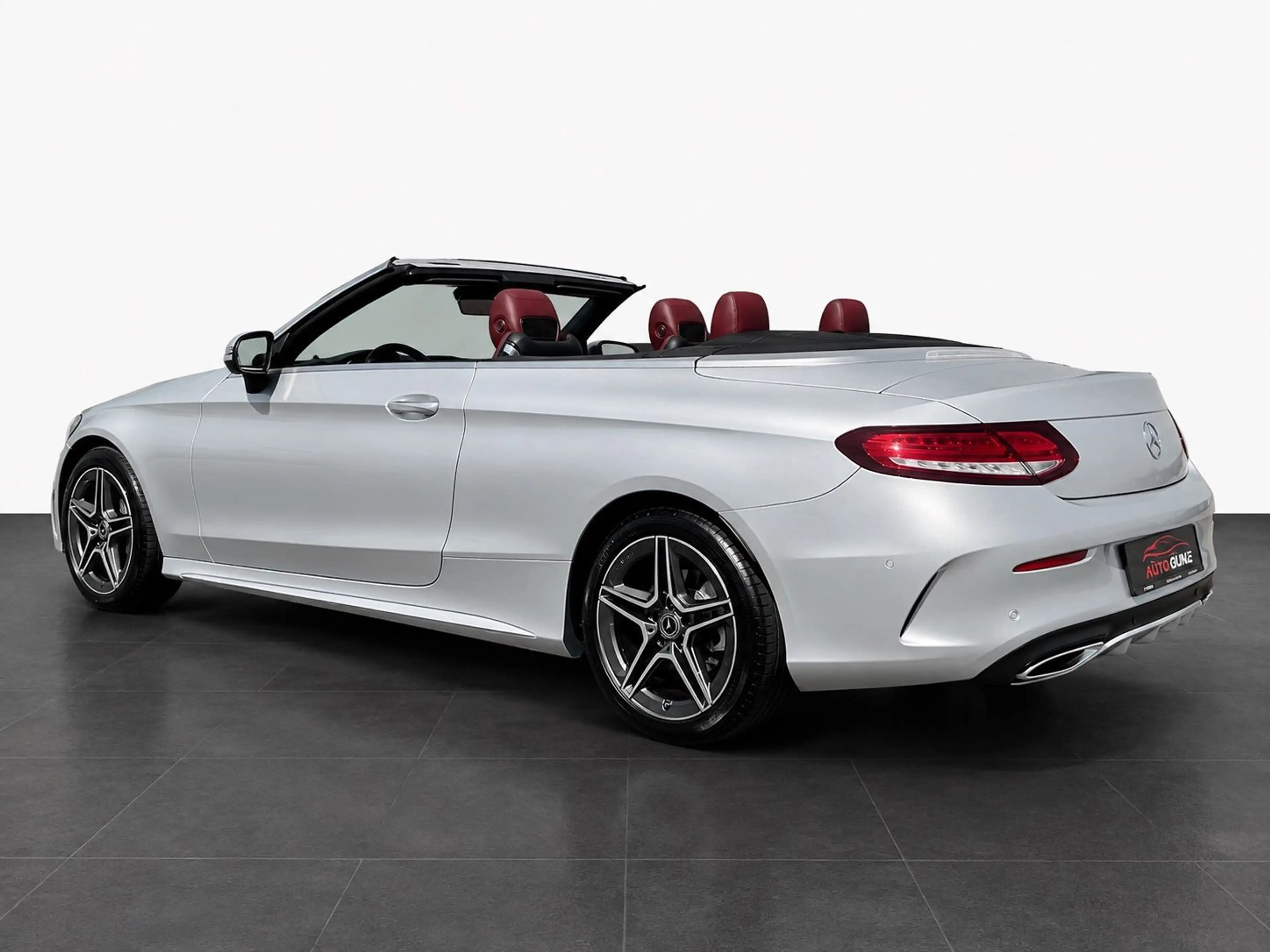 Mercedes-Benz C 250 Cabrio AMG Line *360°-Navi-Led-Multibeam* — photo 7