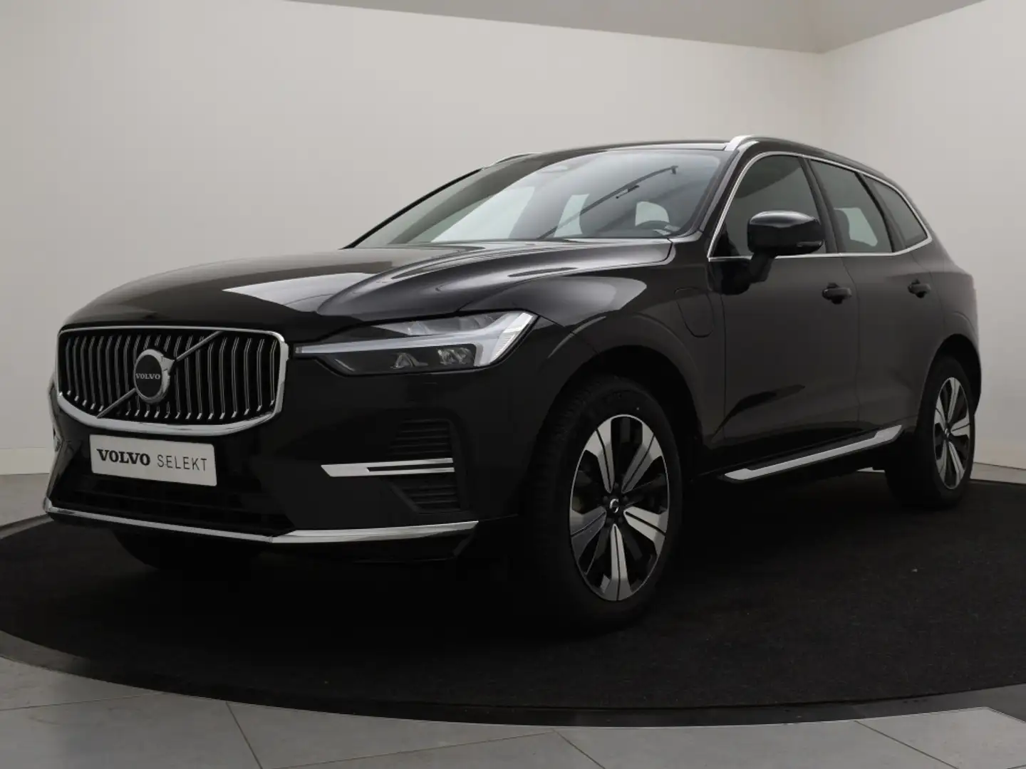 Volvo XC60 T6 PLUG-IN HYBRID LONG RANGE PLUS BRIGHT SCHUIFDAK Schwarz - 2