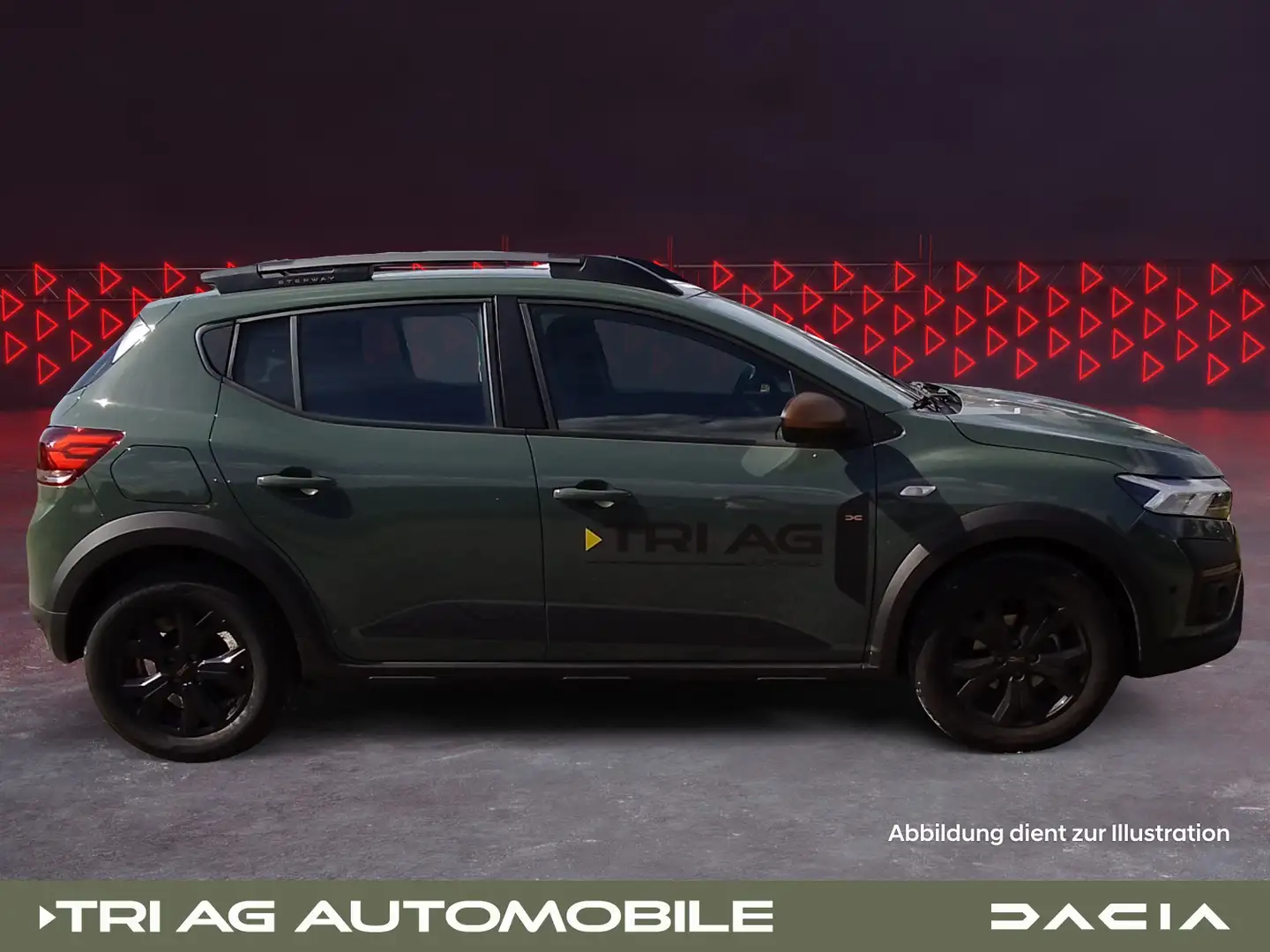 Dacia Sandero Stepway Extreme+ TCe 110 Zelená - 2