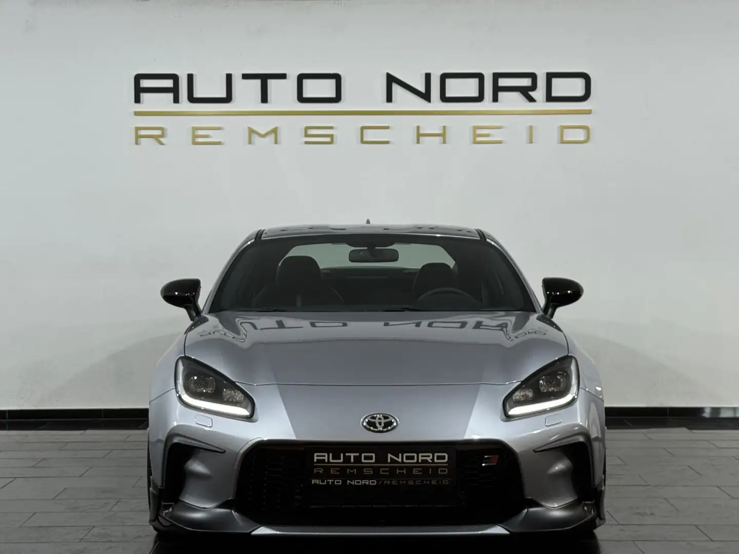 Toyota GR86 *BodyKit*Garantie*Matrix*Milltek*Kamera* Silber - 2