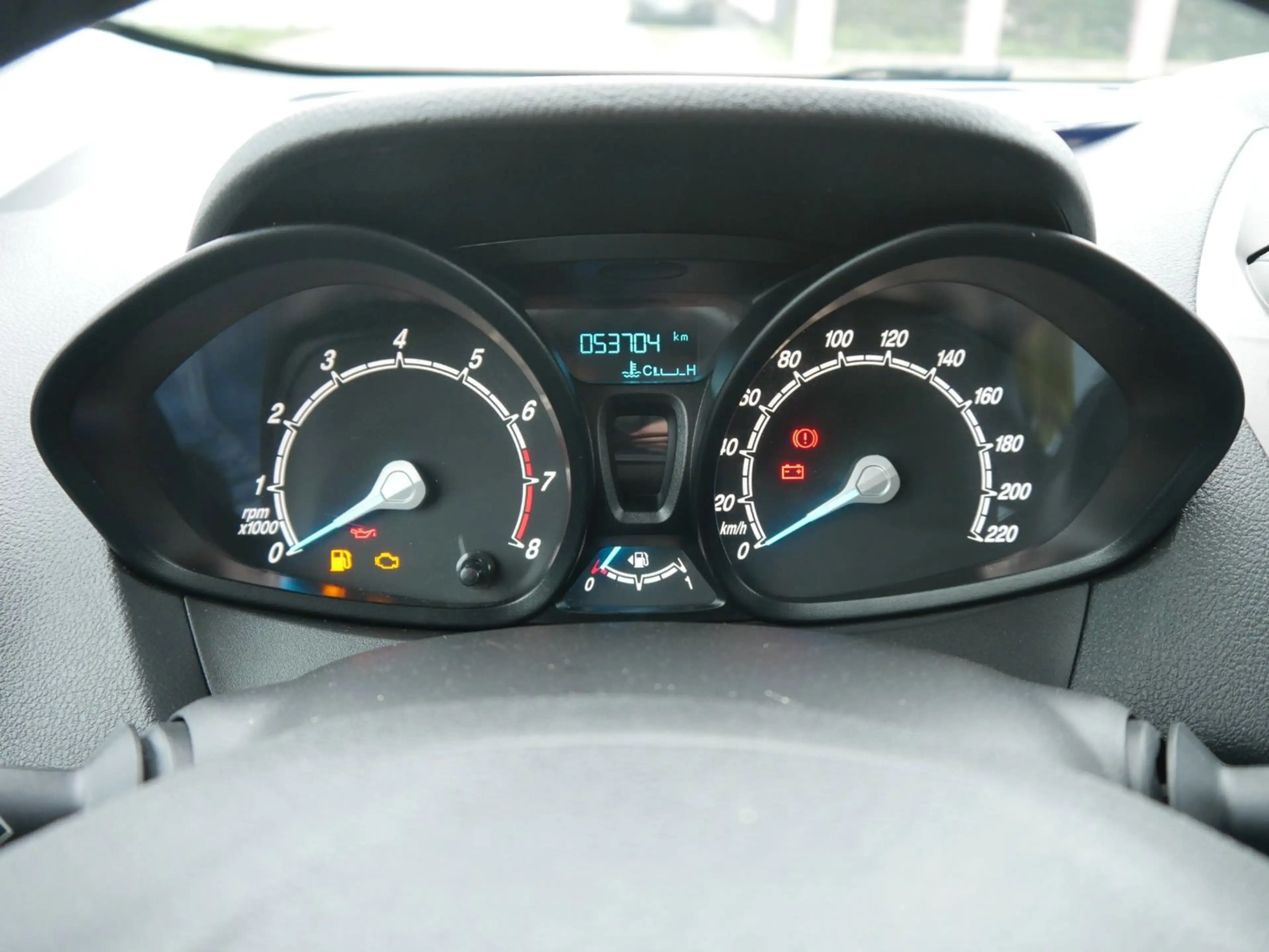 Ford Tourneo Courier Trend Winter-Paket PDC — photo 13