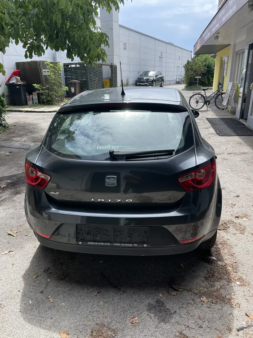 SEAT Ibiza - 2