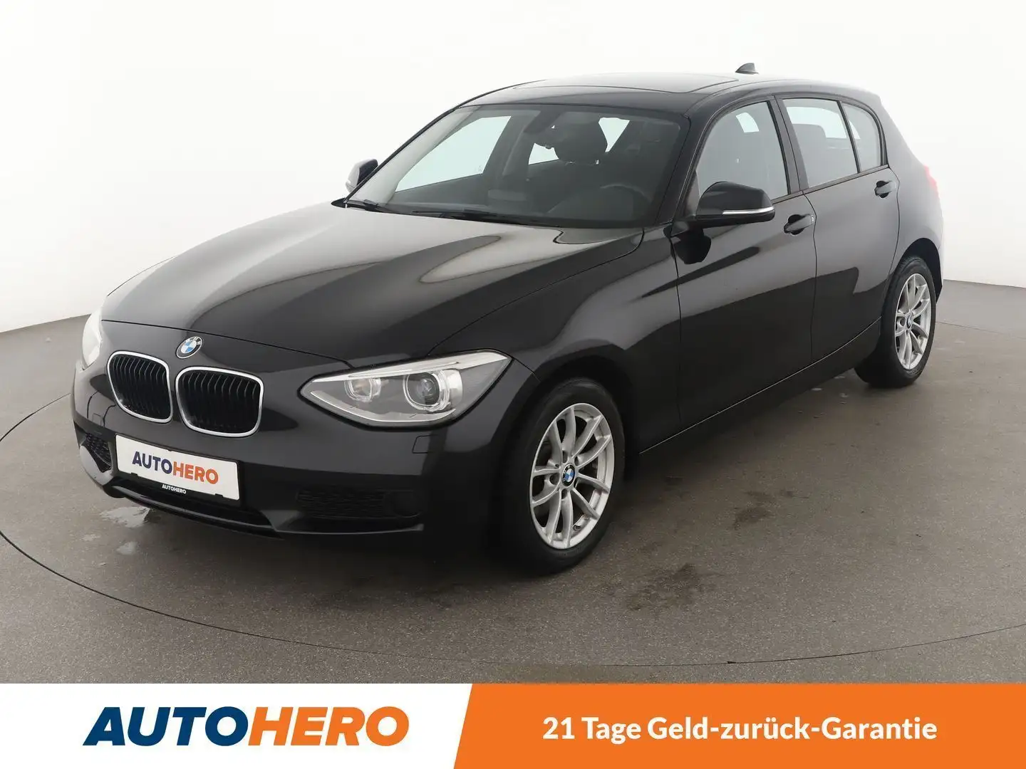 BMW 116 116i*NAVI*XENON*PDC* Černá - 1