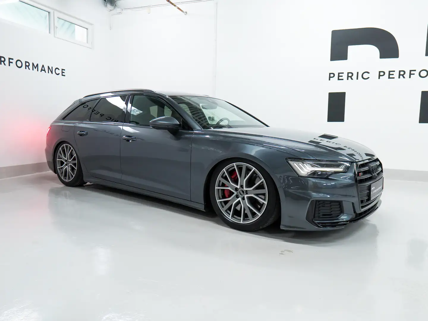 Audi S6 3.0 TDI quattro | HuD, Pano, AHK, Luft, Allradlenkung, 8-fach Grau - 2