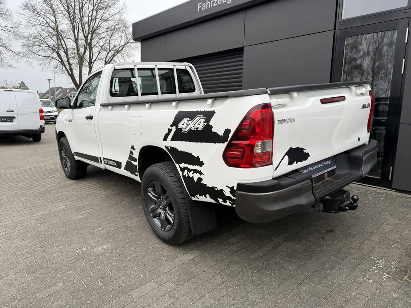 Toyota Hilux 2.4 Single Cab Duty 4x4 Blanco - 2