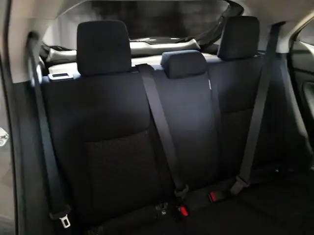 Toyota Yaris Cross view 11