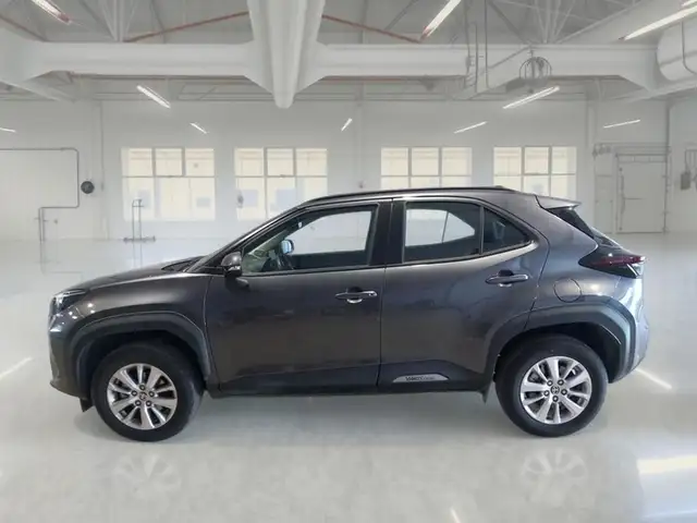 Toyota Yaris Cross view 5