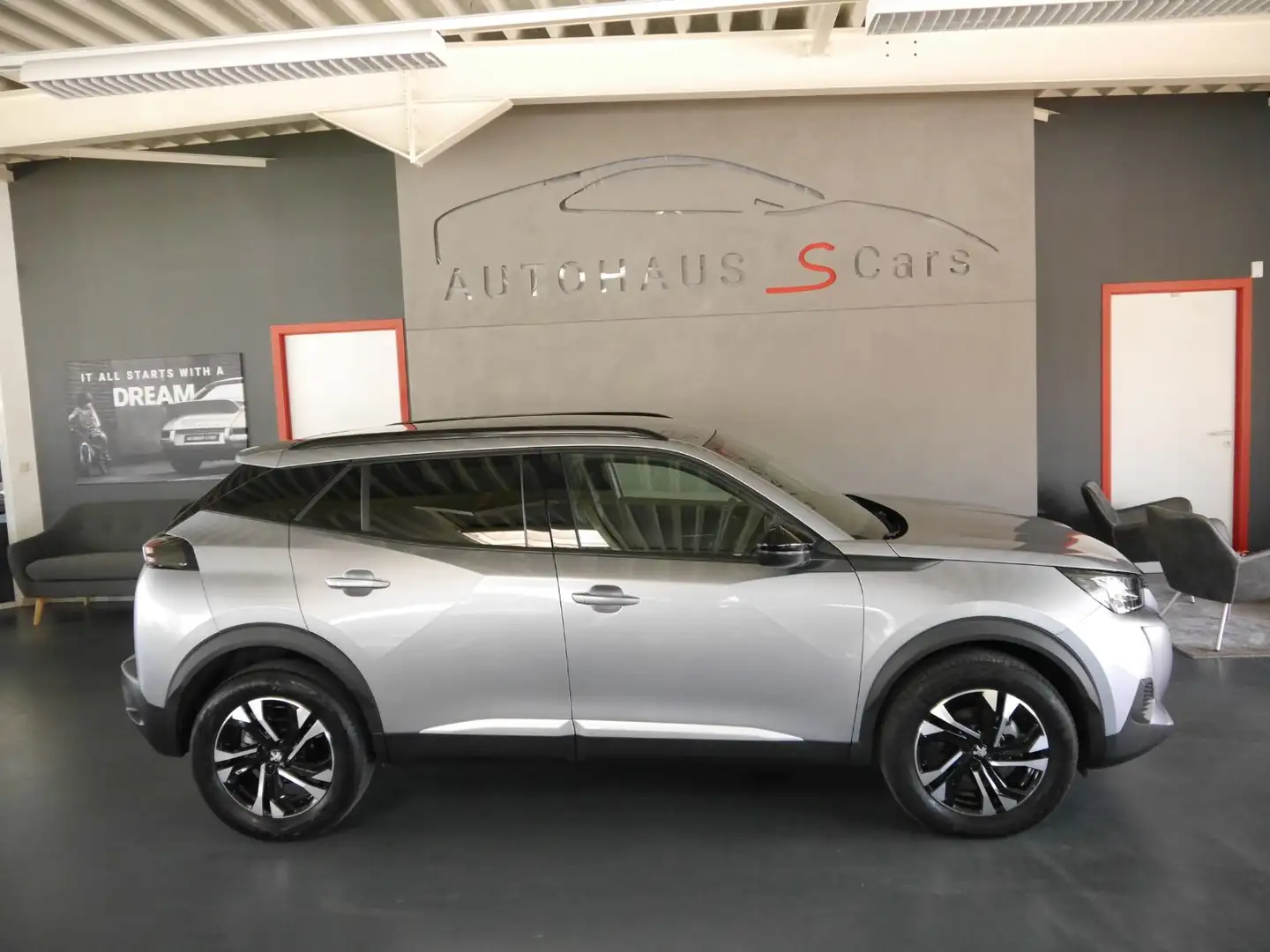 Peugeot 2008 Allure Pack Grau - 1