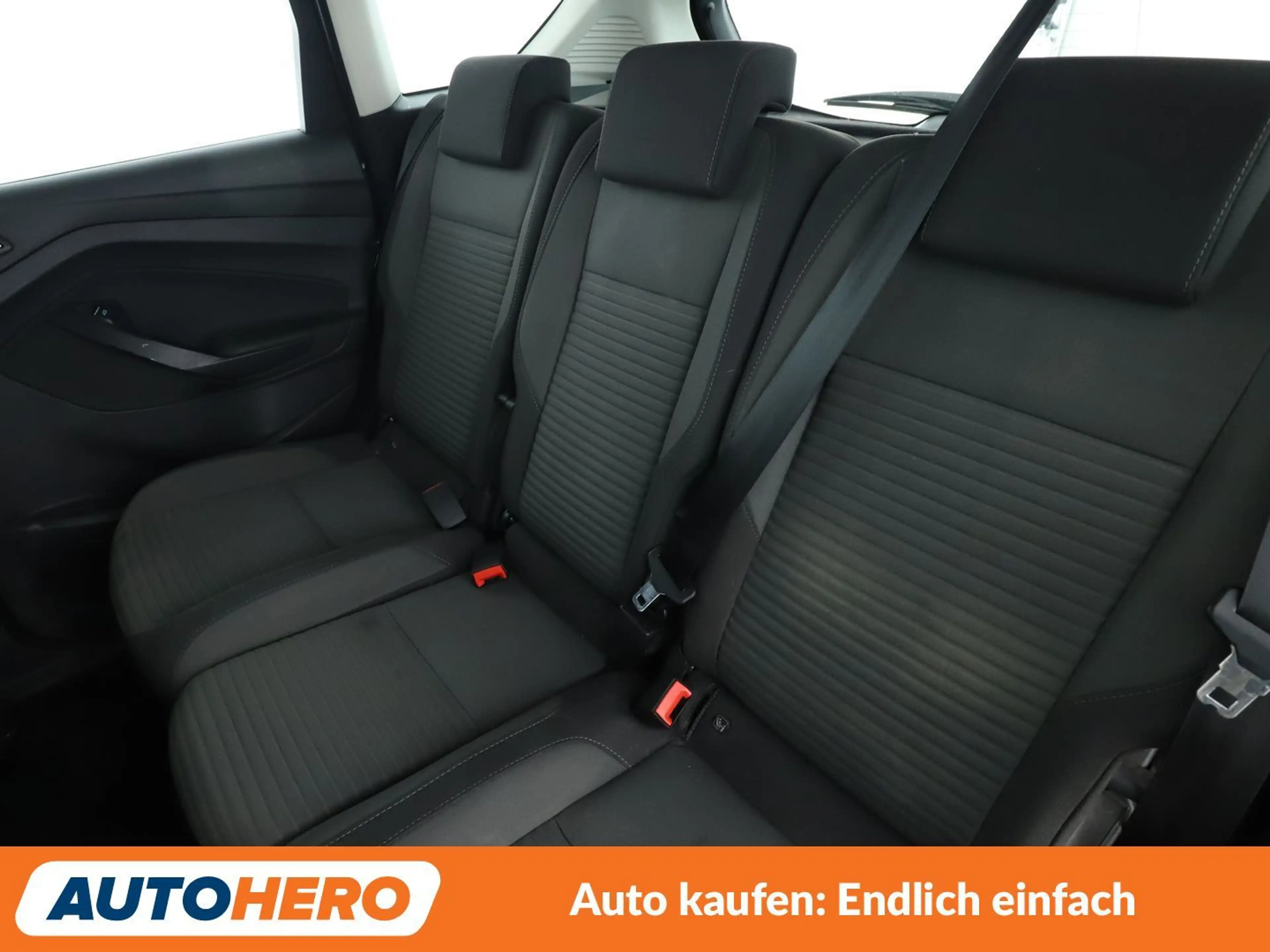 Ford C-Max 1.0 EcoBoost Titanium *NAVI*TEMPO*PDC*SHZ*ALU* — photo 14