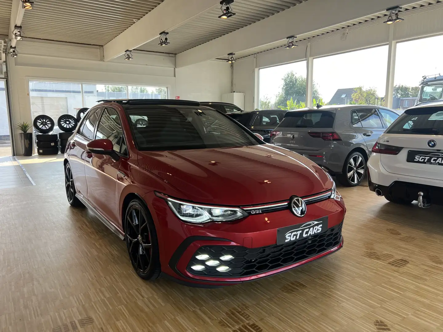 Volkswagen Golf GTI DCC-H&K-Pano-Camera-Lane&Side ass. -Stand-Matrix - 1