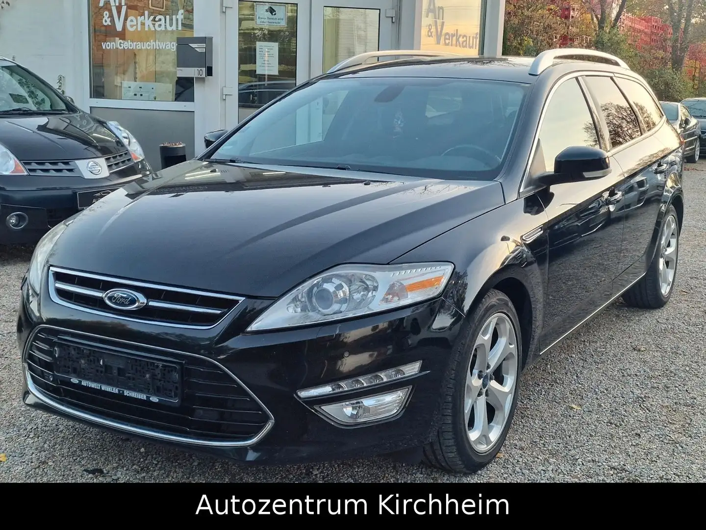 Ford Mondeo Turnier Titanium Schwarz - 1