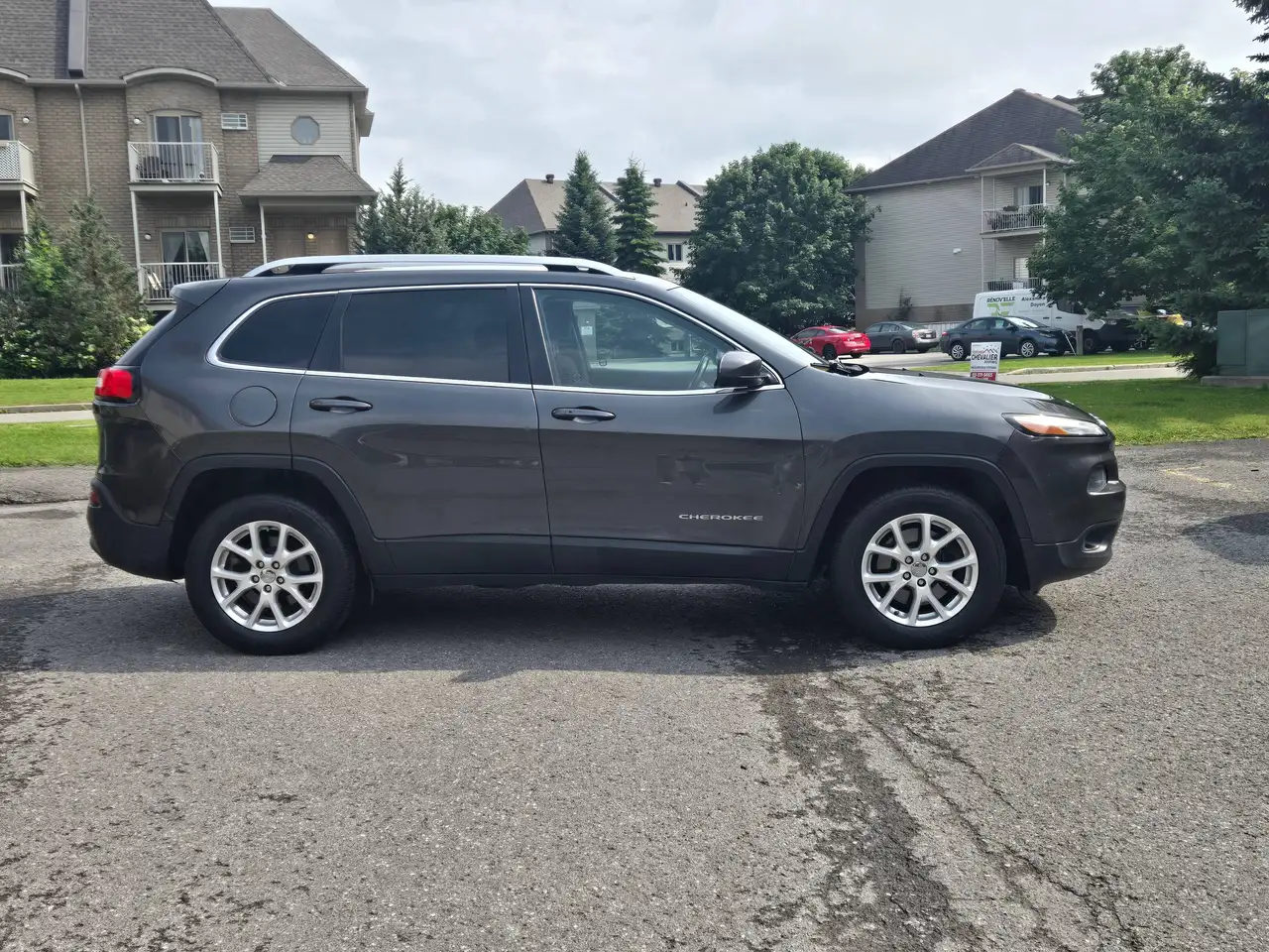 2016 Jeep Cherokee