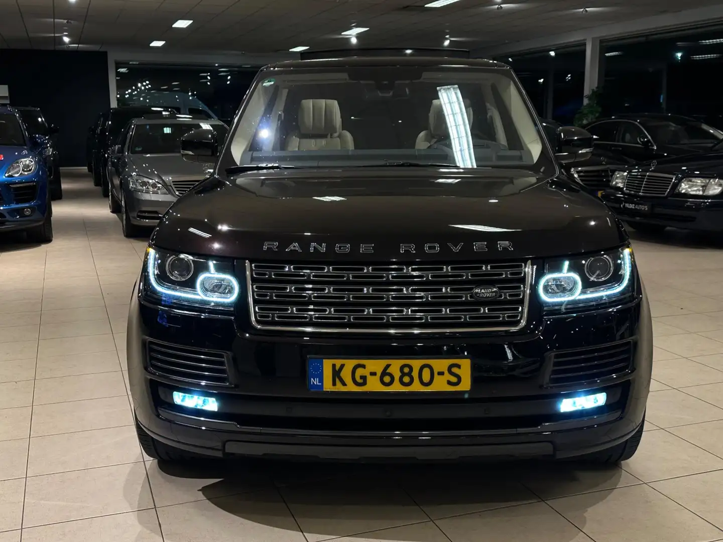 Land Rover Range Rover 5.0 V8 SVAutobiography LWB|NL-AUTO|UNIEK Noir - 2
