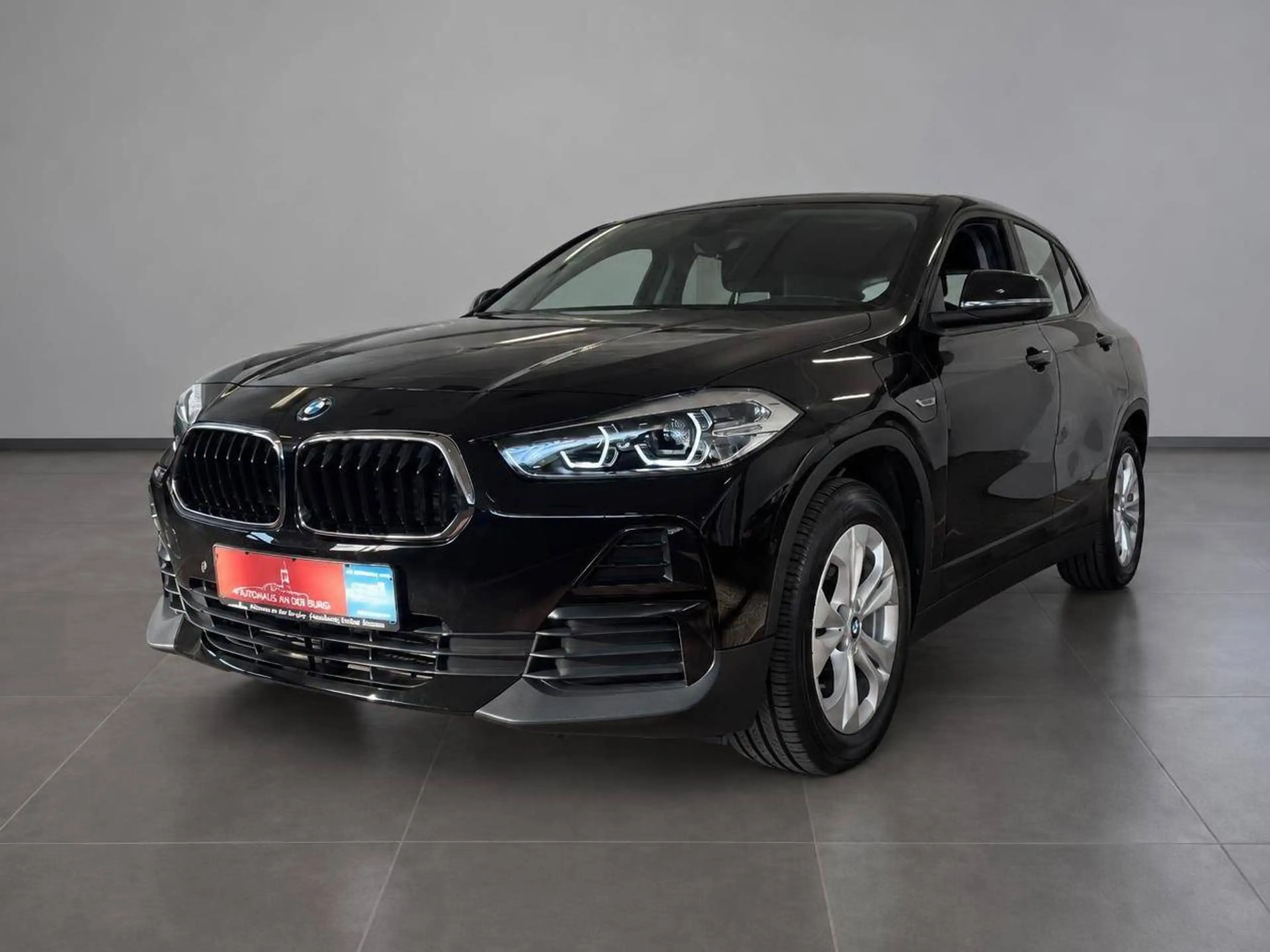 BMW X2 xDrive 25 e *Scheckheft gepflegt*2Hand*Garantie — photo 3