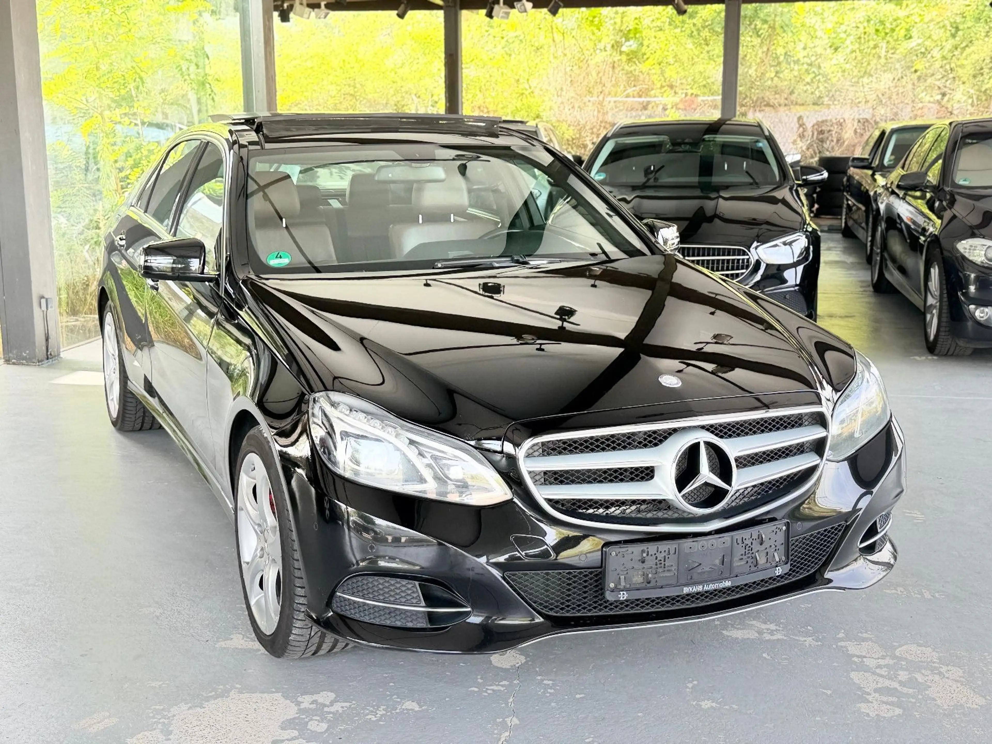 Mercedes-Benz E 300 BlueTec/ELEGANCE/PANO/LEDER/KAMERA/TEMPO/