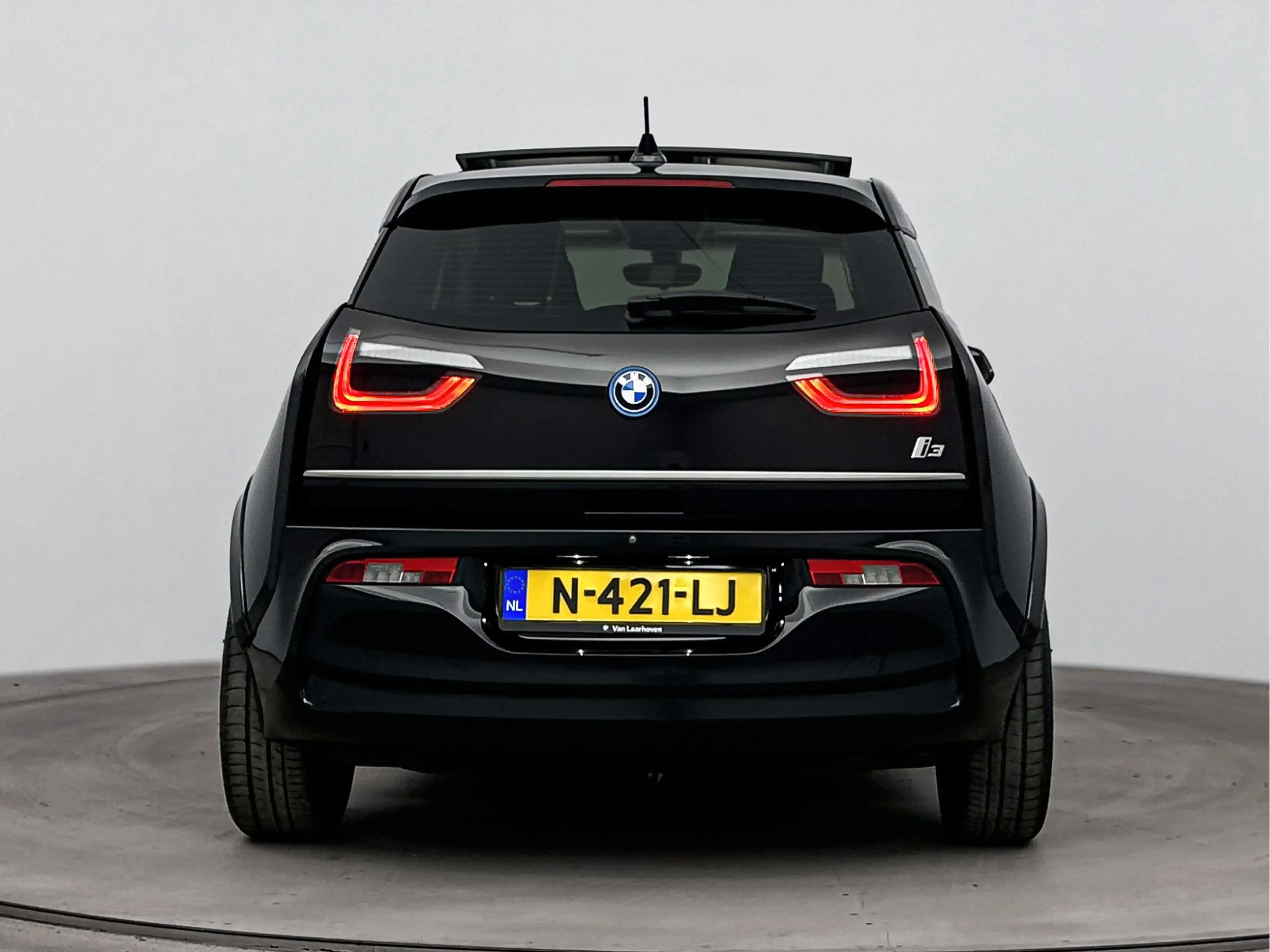 BMW i3 Sportpakket / Schuif-kanteldak / Achteruitrijcamer — photo 3