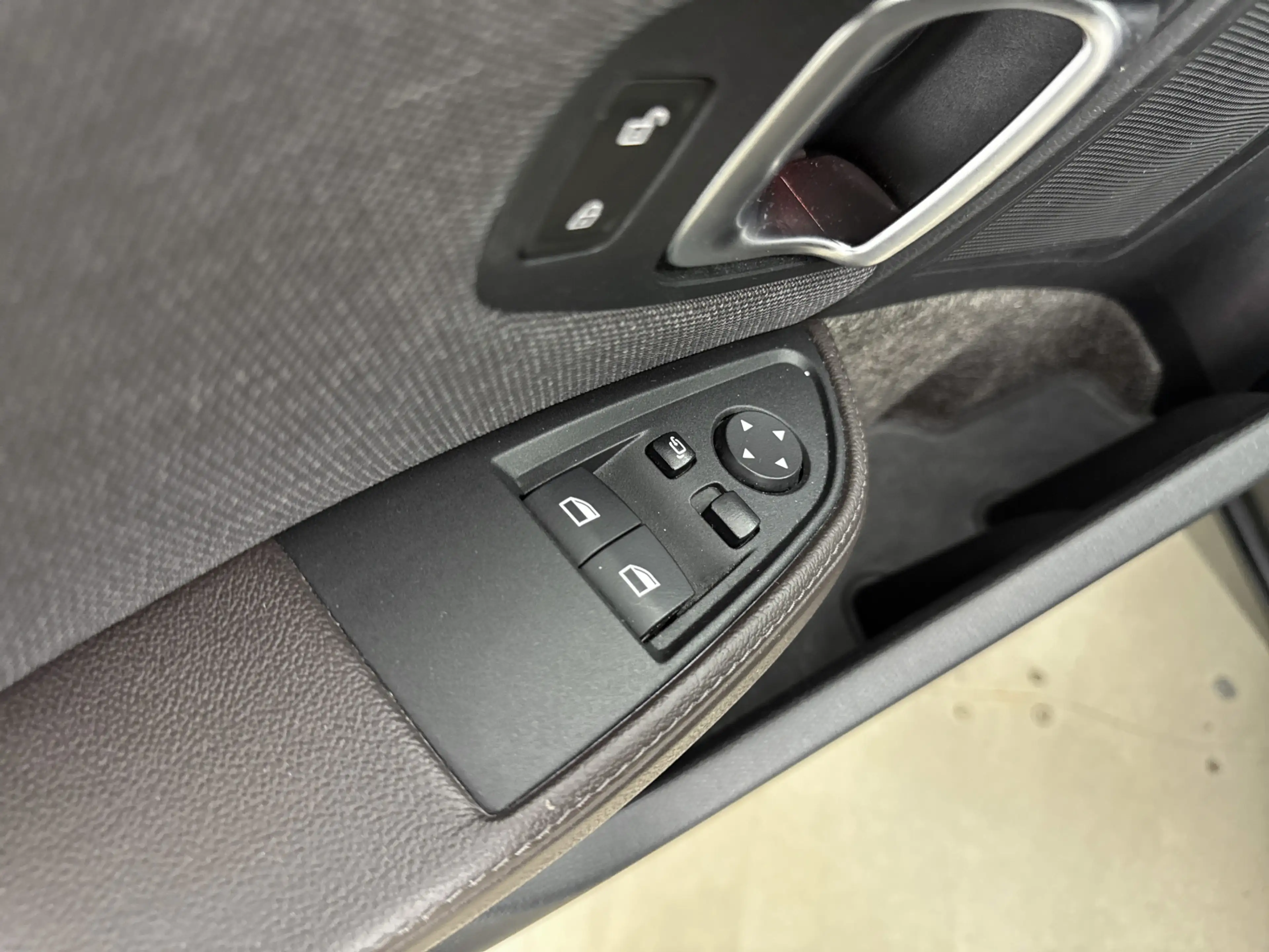 BMW i3 Sportpakket / Schuif-kanteldak / Achteruitrijcamer — photo 15