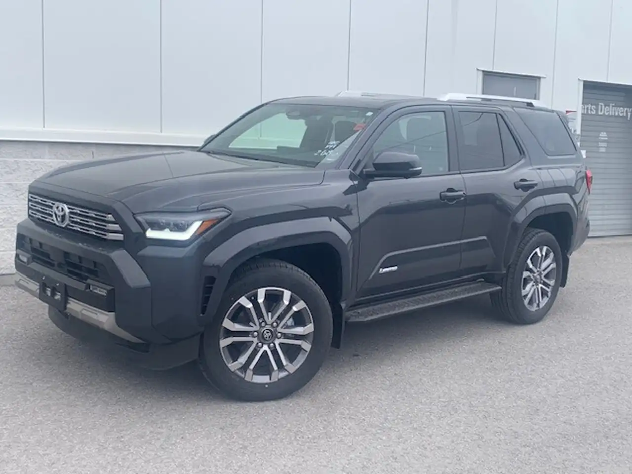 Toyota 4-Runner снимка Toyota 4-Runner