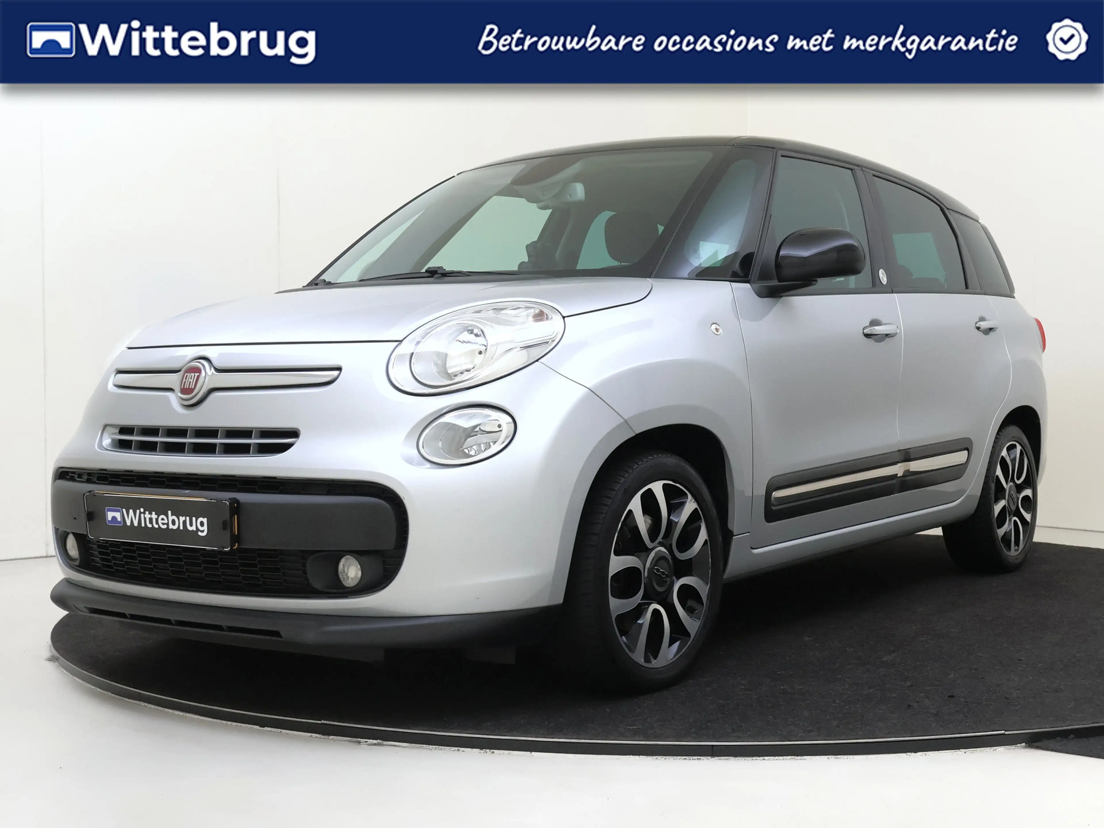 Fiat 500L Living 1.4 T-Jet Lounge I TOM TOM NAVIGATIE + HOUD