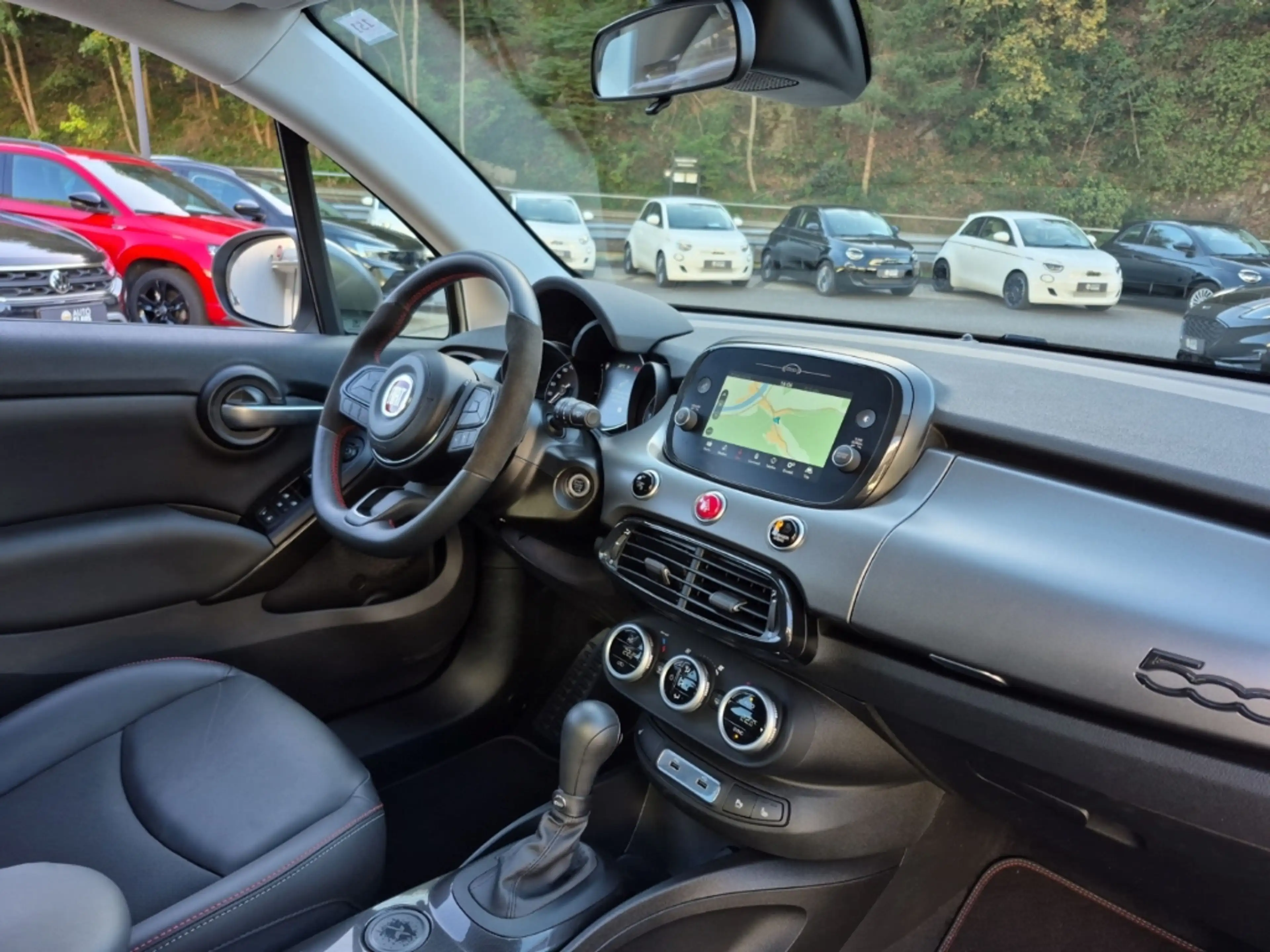 Fiat 500X Dolcevita SPORT Faltdach Navi Kamera LED SHZ — photo 8