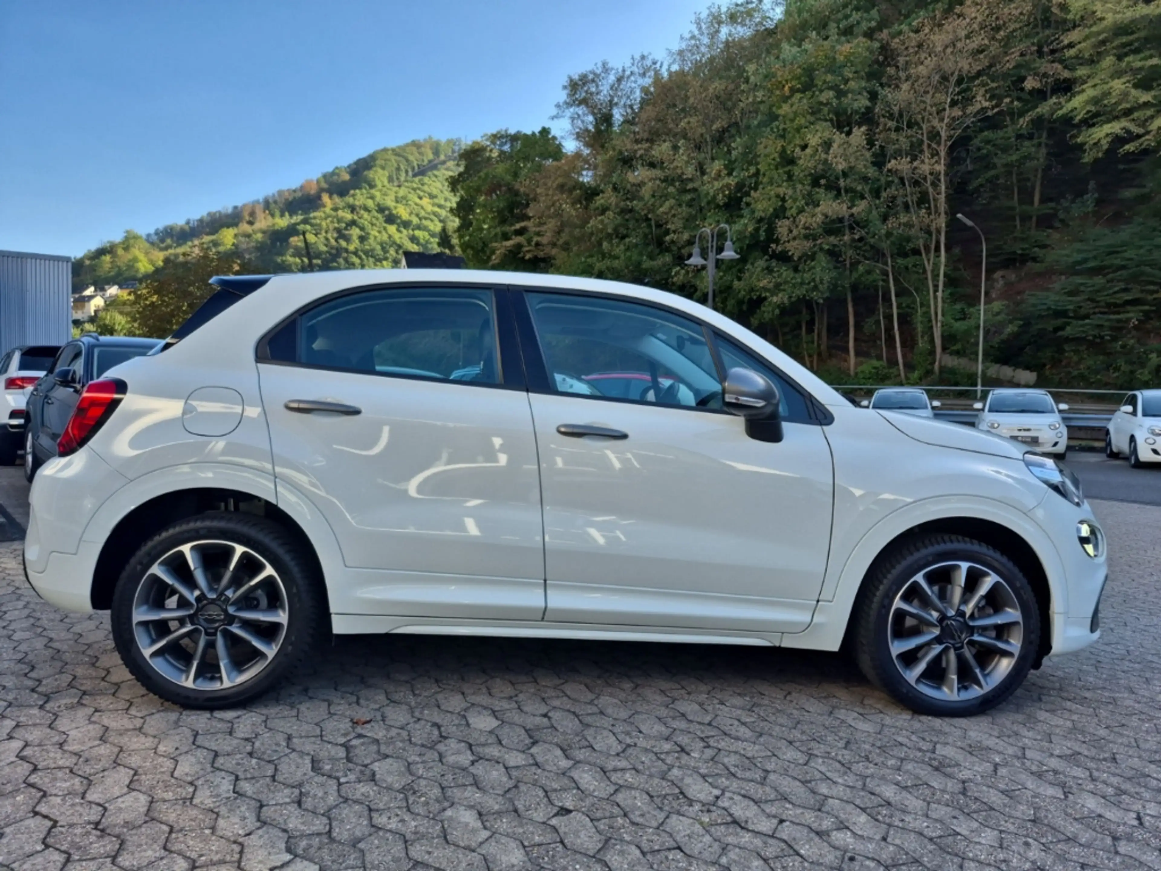 Fiat 500X Dolcevita SPORT Faltdach Navi Kamera LED SHZ — photo 4