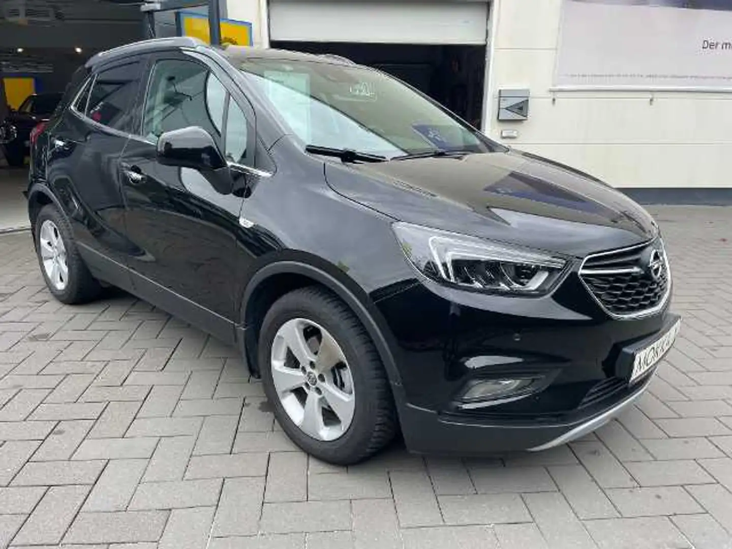 Opel Mokka X ULTIMATE 1.4T 4x4 Schwarz - 2