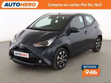 1.0 VVT-i x-play