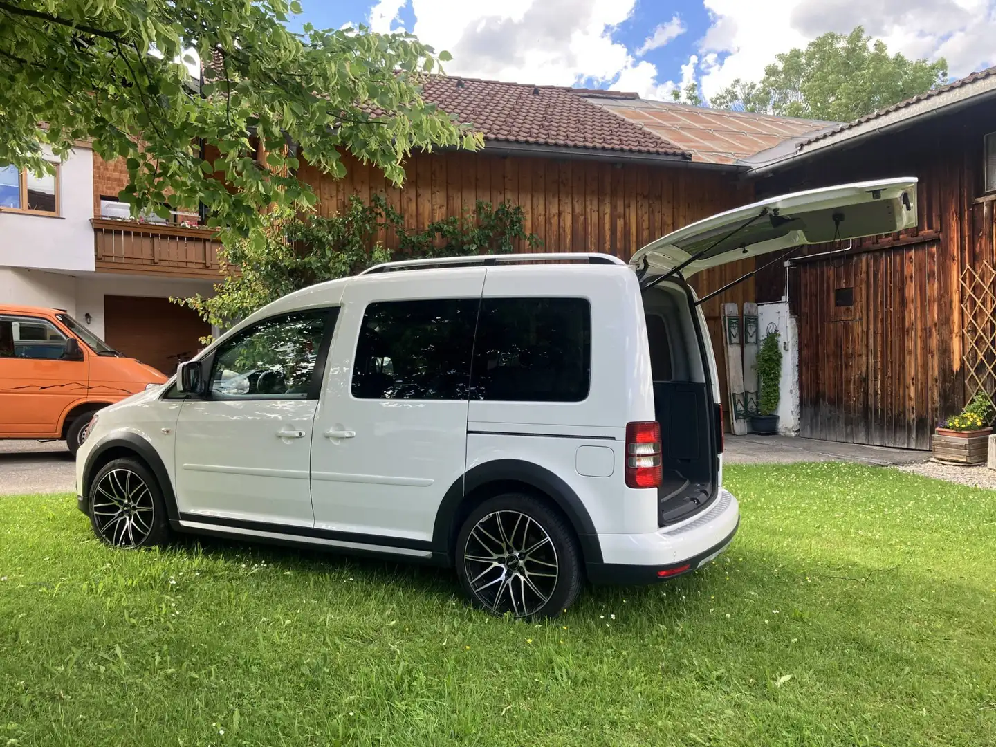 Volkswagen Caddy Crosscaddy Weiß - 2