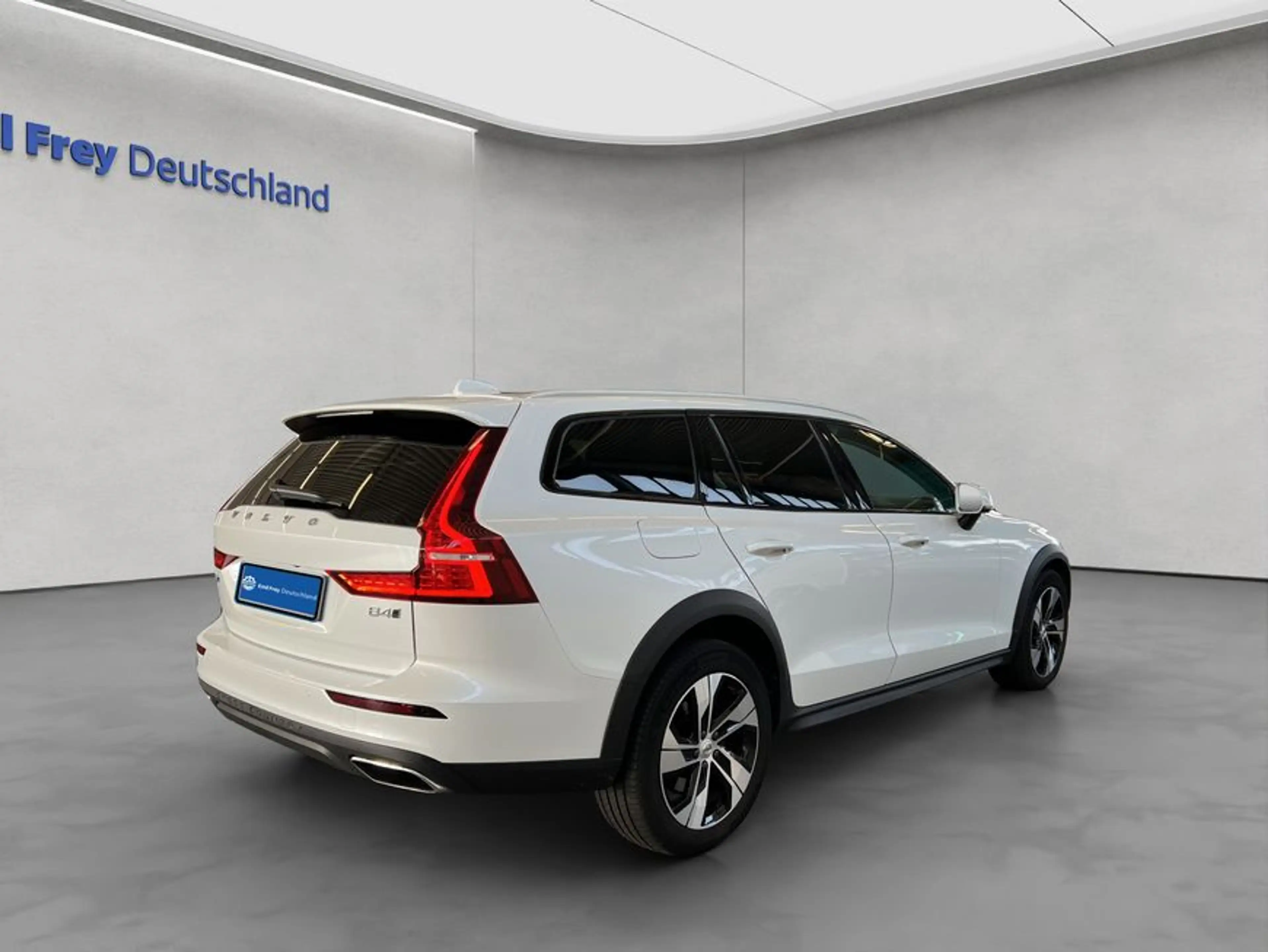 Volvo V60 Cross Country V60 Cross Country B4 D AWD PRO Leder LED Navi Kame — photo 6