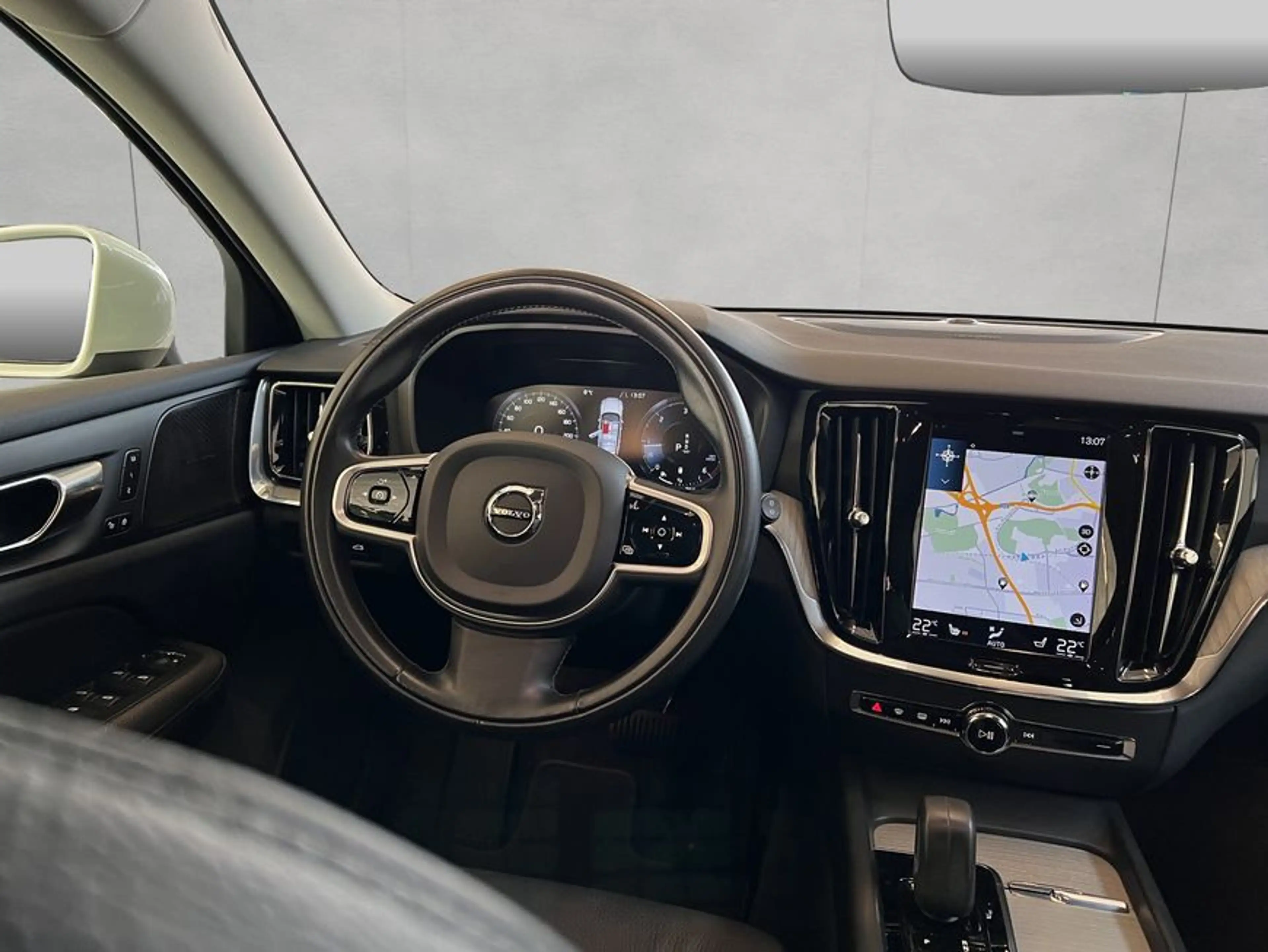 Volvo V60 Cross Country V60 Cross Country B4 D AWD PRO Leder LED Navi Kame — photo 14