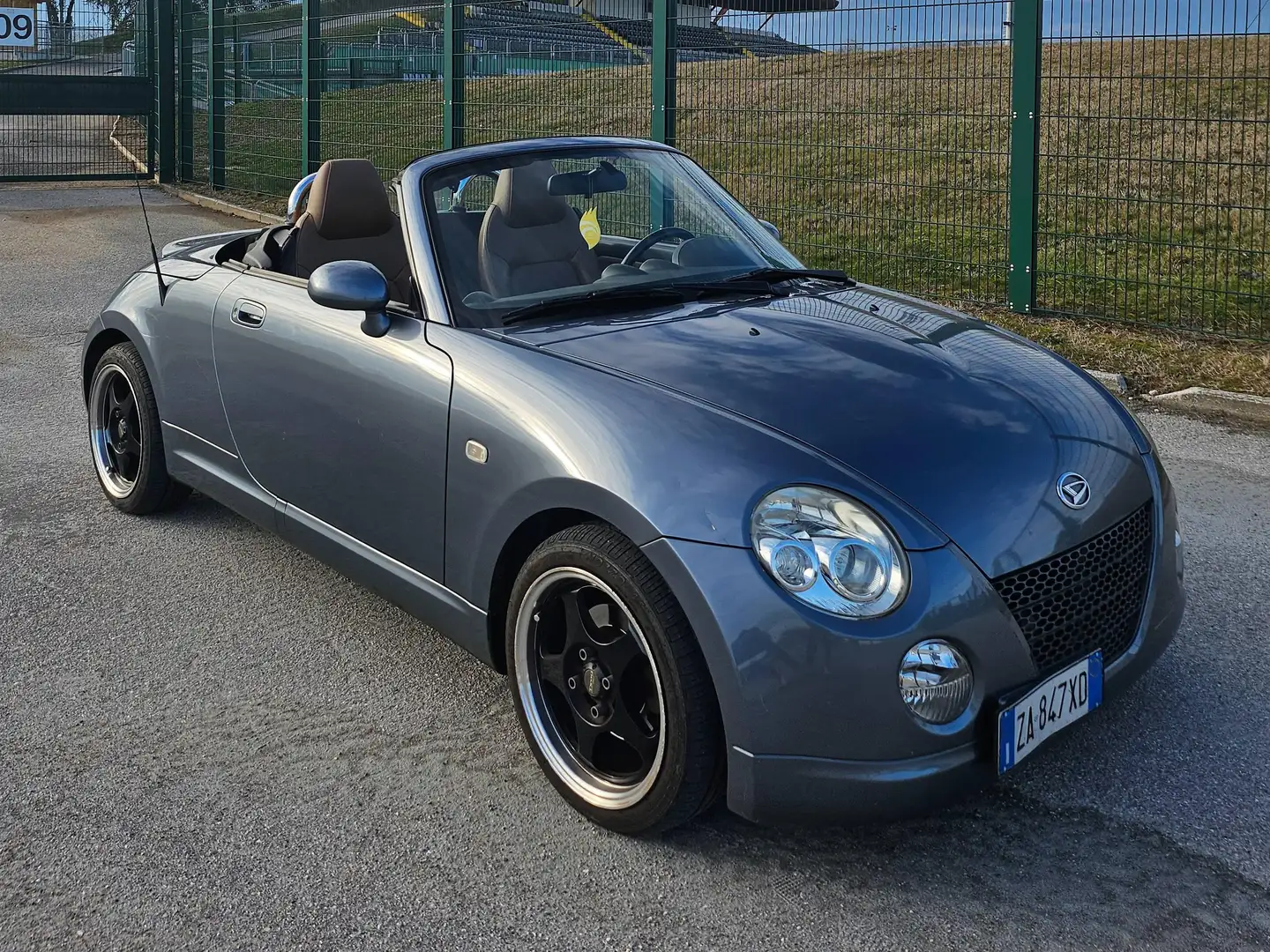 Daihatsu Copen Copen 1.3 High Grade Grau - 1