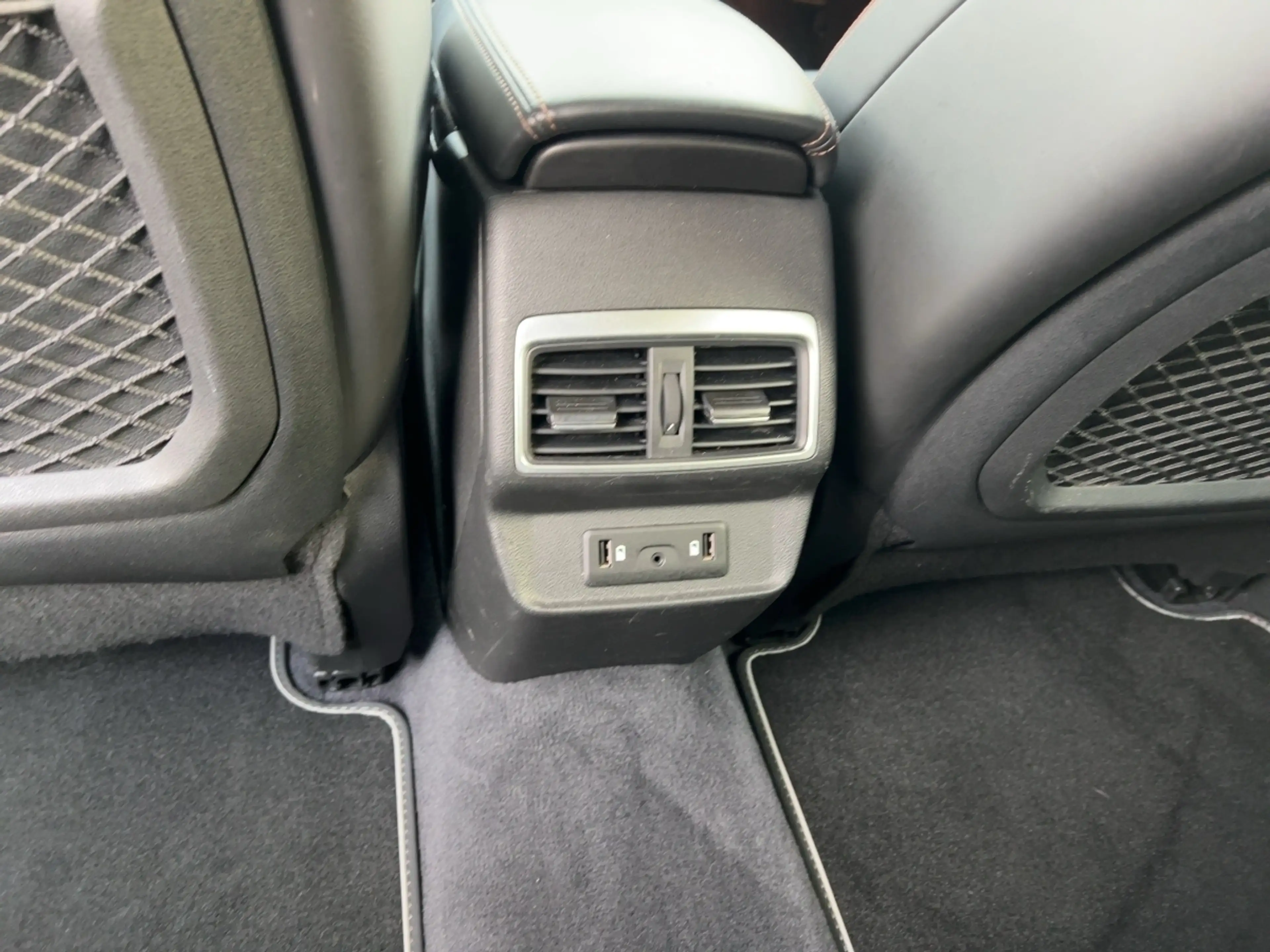 Renault Koleos INITIALE PARIS TCe 160 EDC UPE:49.100,- — photo 10