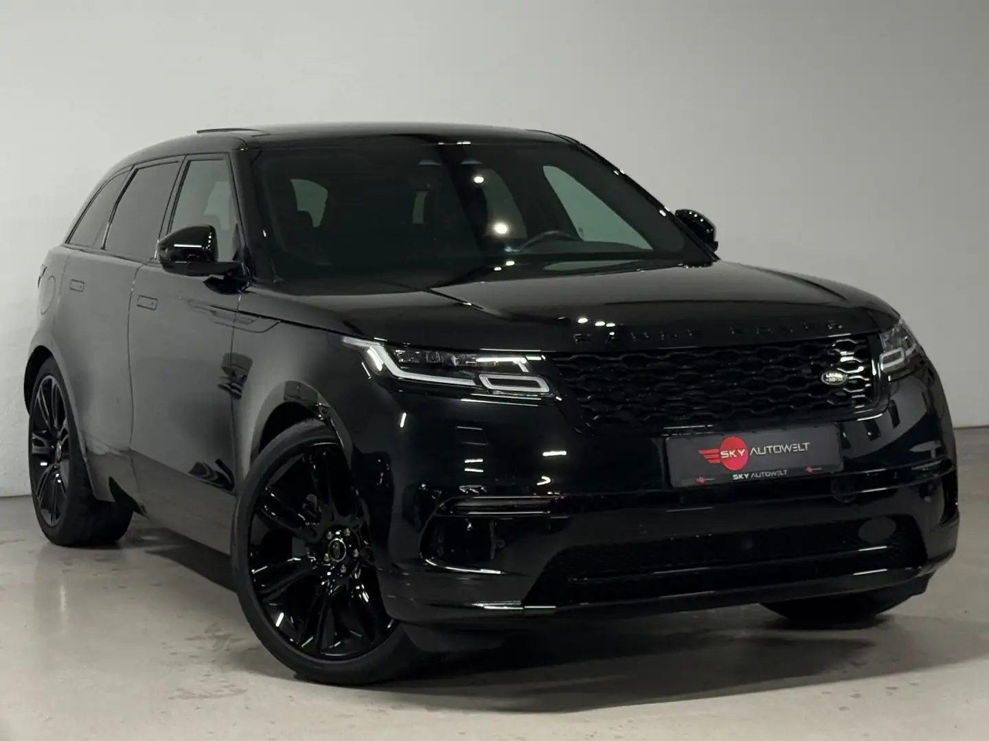 Land Rover Range Rover Velar S/NAVI/PANO/LED/22 ZOLL/AHK Schwarz - 2