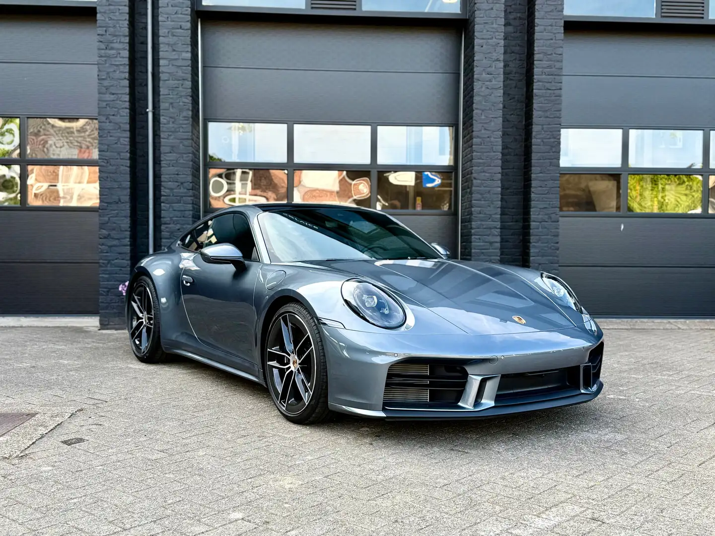 Porsche 992 .2 Carrera T * NIEUW * Top configuratie Šedá - 1