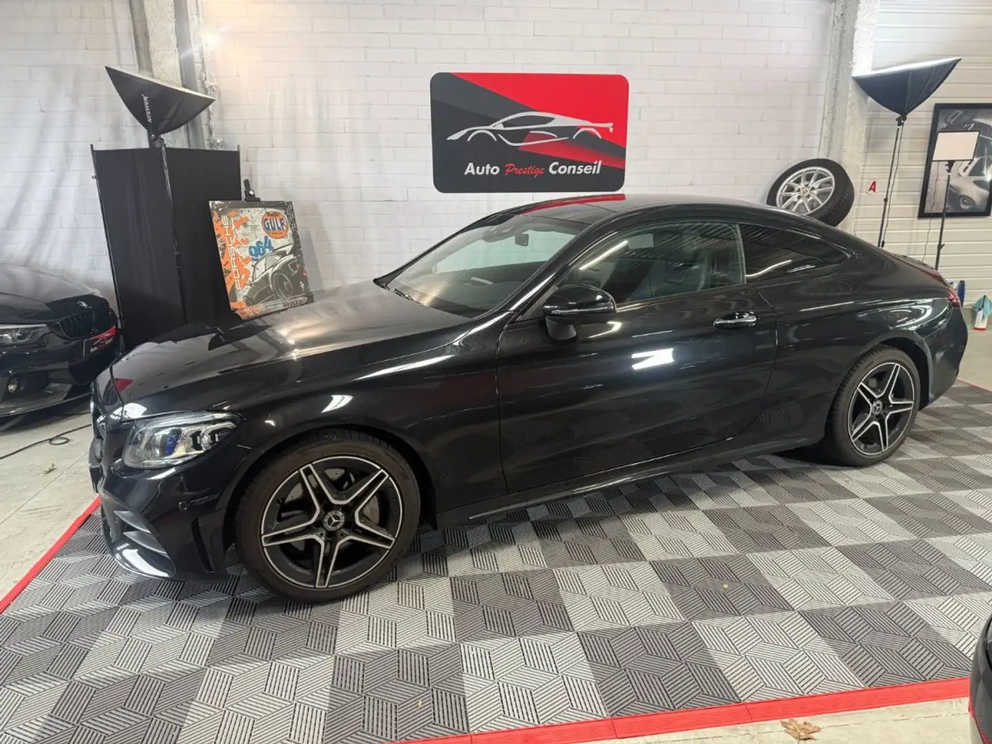 Mercedes-Benz C 43 AMG 43 Mercedes-AMG 9G-TCT SPEEDSHIFT AMG 4Matic Schwarz - 1