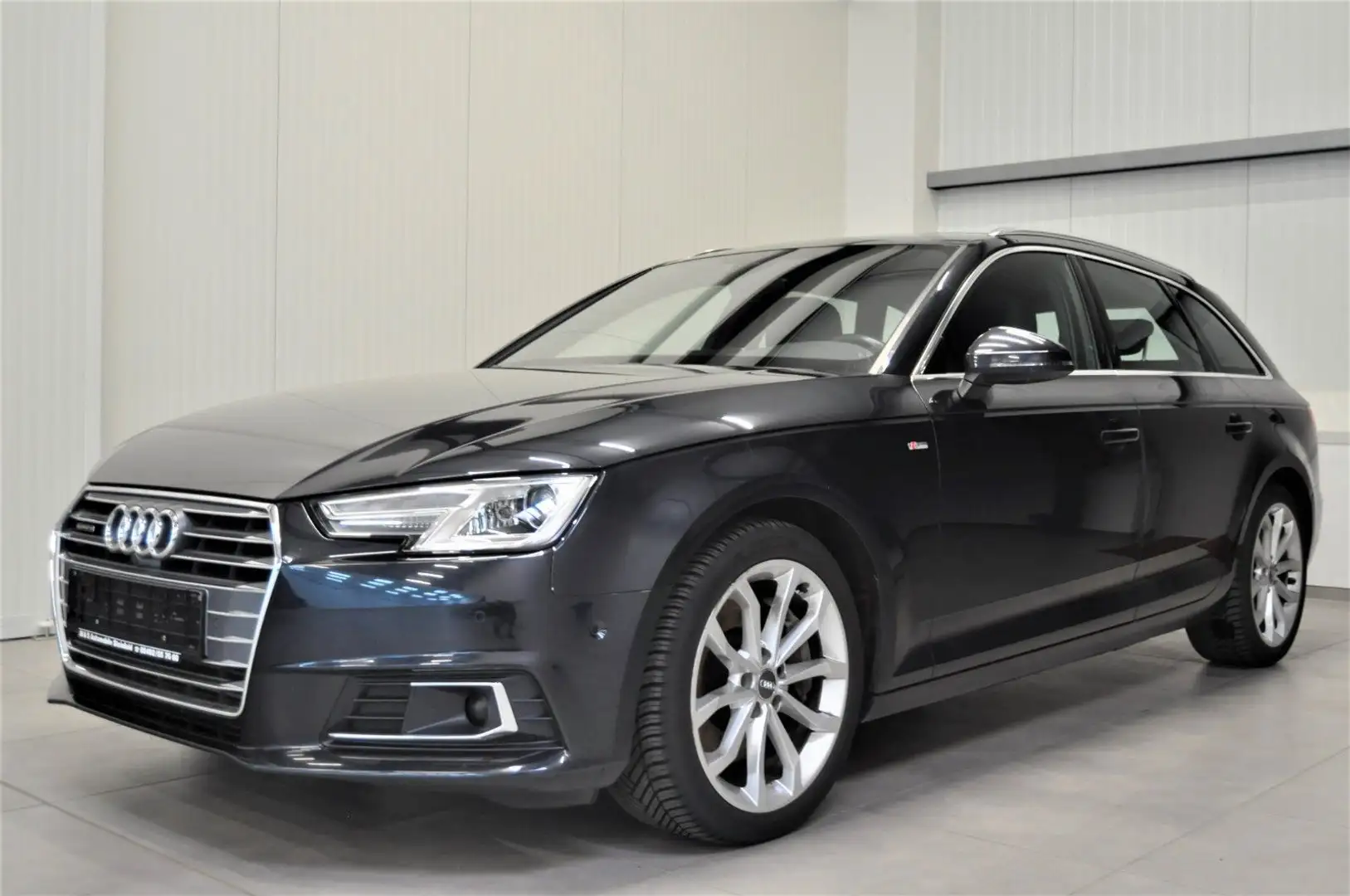 Audi A4 3.0 quattro / S LINE / ACC / MOTORSCHADEN Albastru - 1