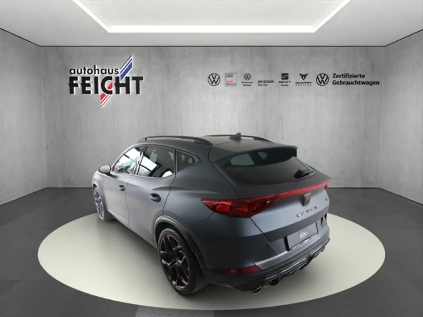 CUPRA Formentor VZ5 VZ5 2.5 TSI 4Drive+LED+NAVI+BEATS+PANO Gris - 2