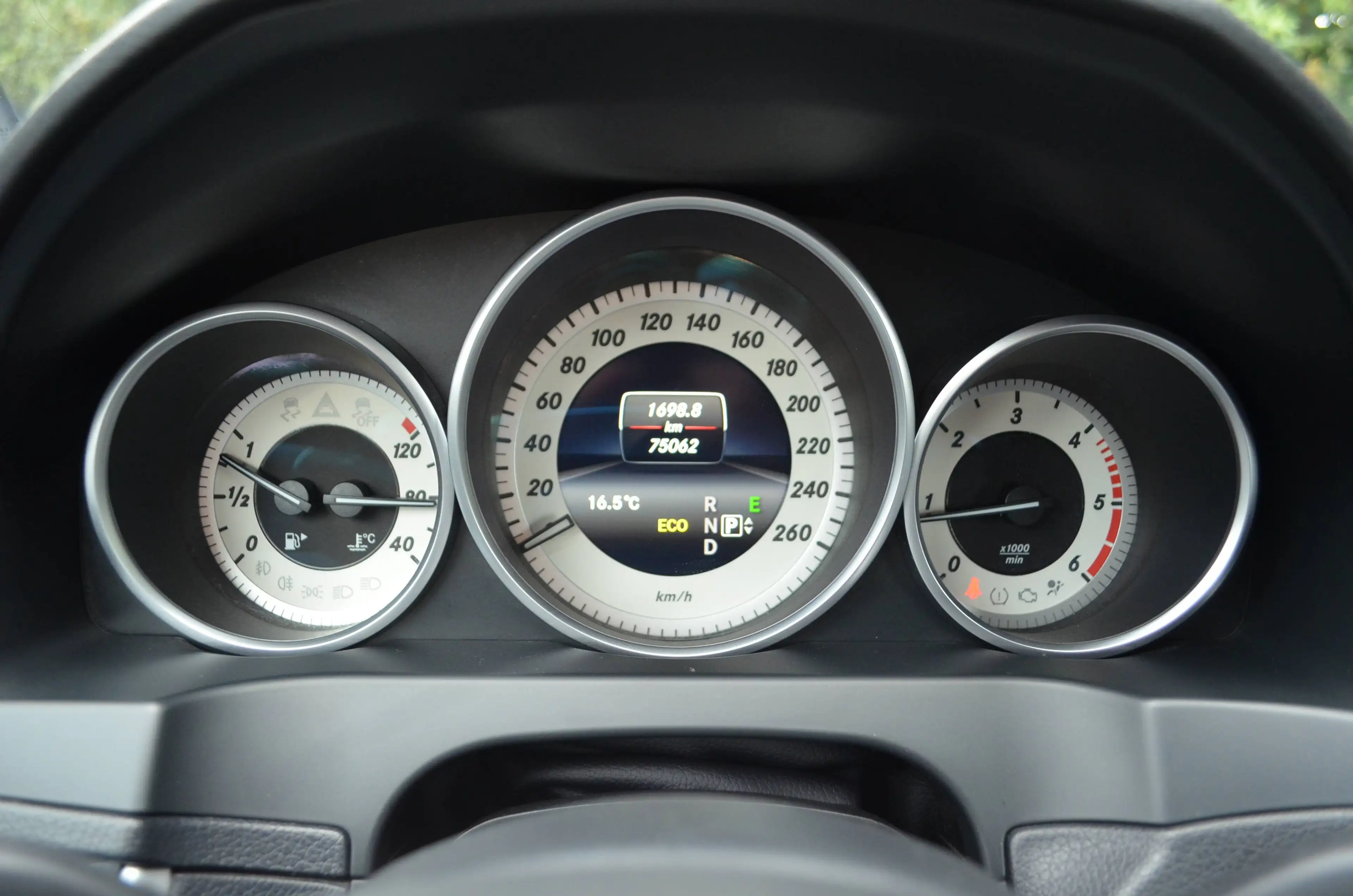 Mercedes-Benz E 220 Cabriolet E 220 d BLUETECH PACK AMG FULL OPTION — photo 13