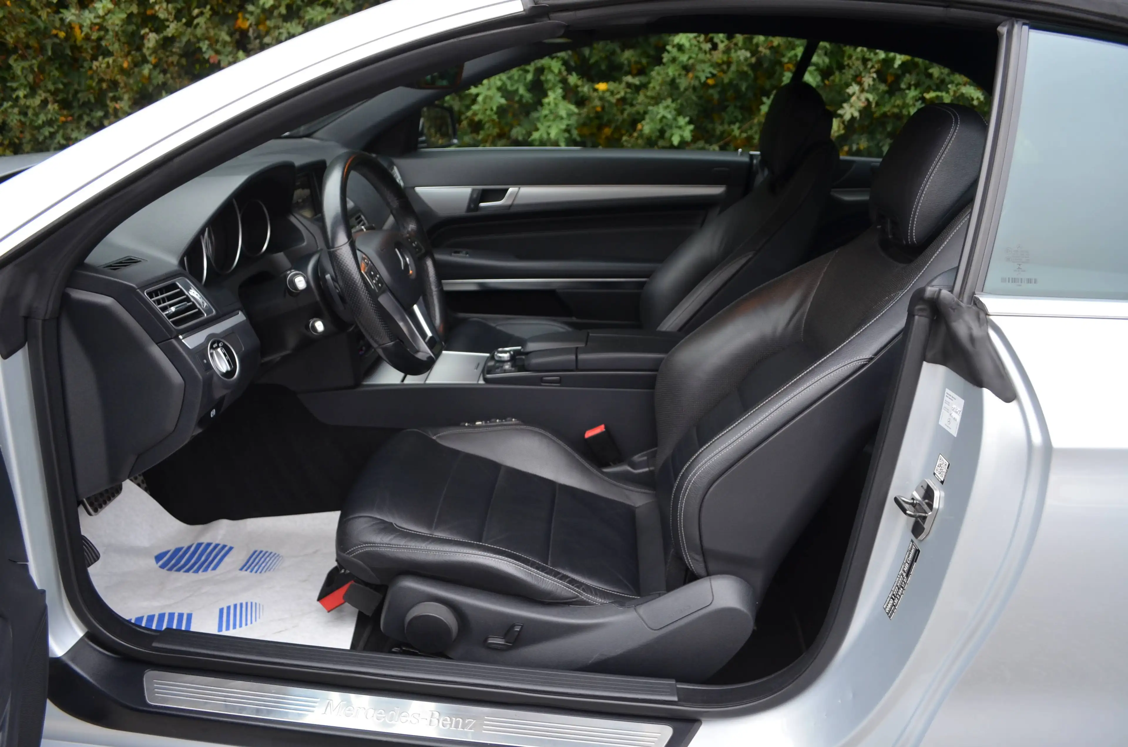 Mercedes-Benz E 220 Cabriolet E 220 d BLUETECH PACK AMG FULL OPTION — photo 9