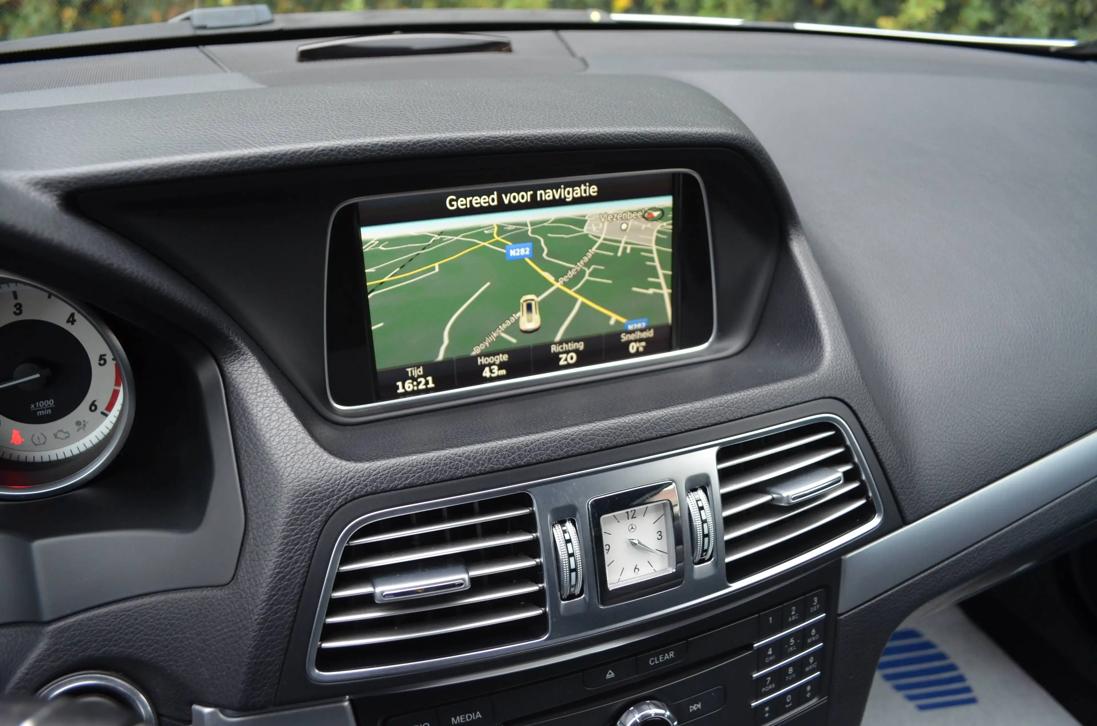 Mercedes-Benz E 220 Cabriolet E 220 d BLUETECH PACK AMG FULL OPTION — photo 14