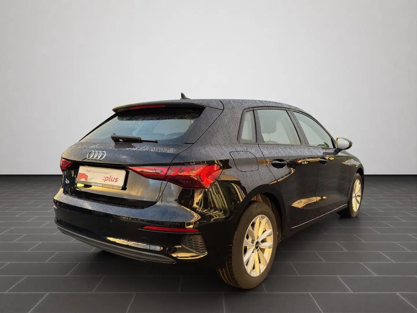 Audi A3 35 TFSI S tronic SHZ LED PDC Schwarz - 2