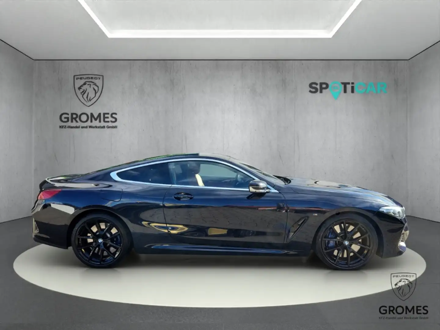 BMW M850 i xDrive Coupe*M-Fahrwerk*Night-Vision*Innovations Zwart - 2