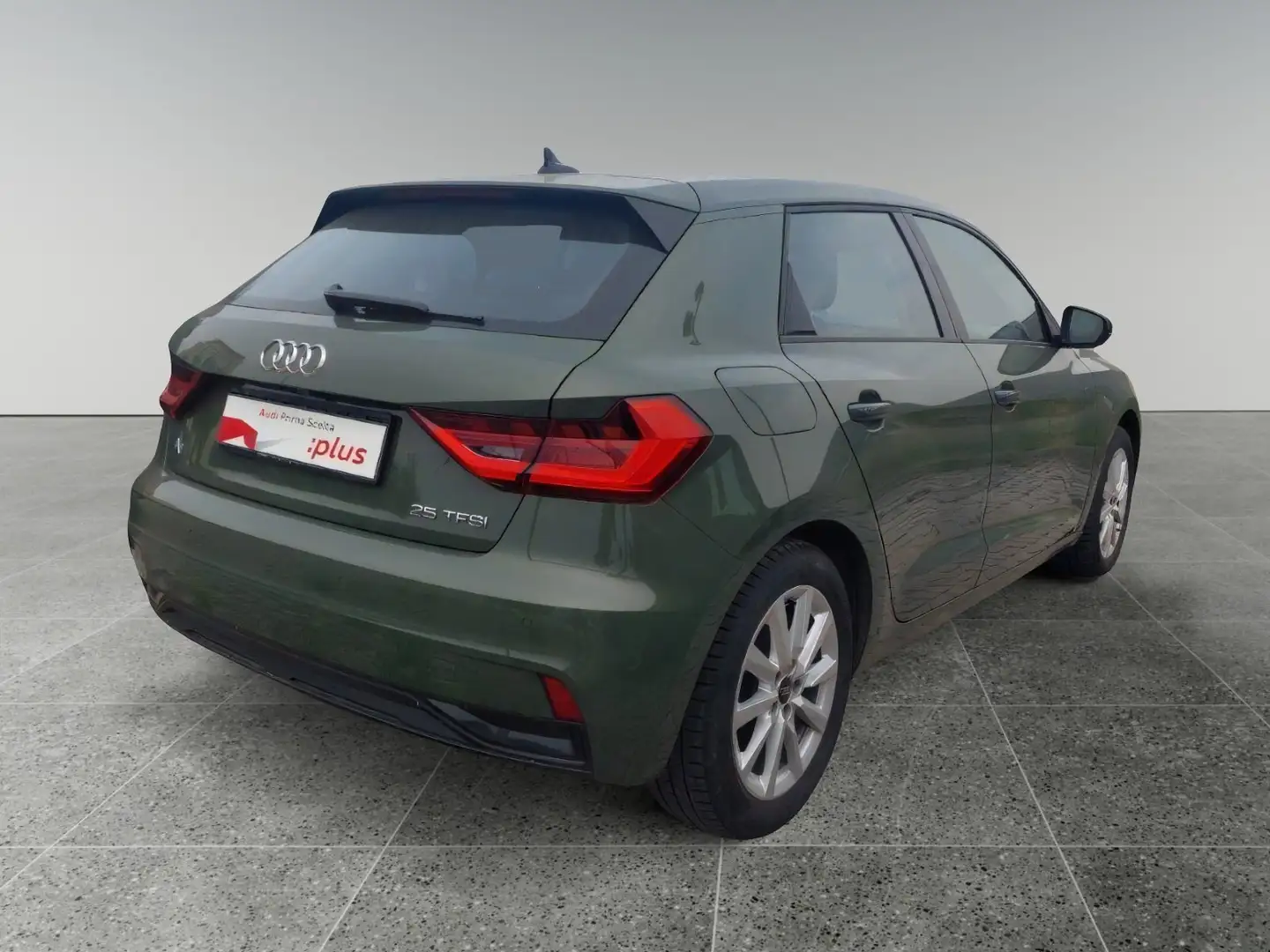 Audi A1 SPB 25 TFSI S tronic Business Advanced Verde - 2