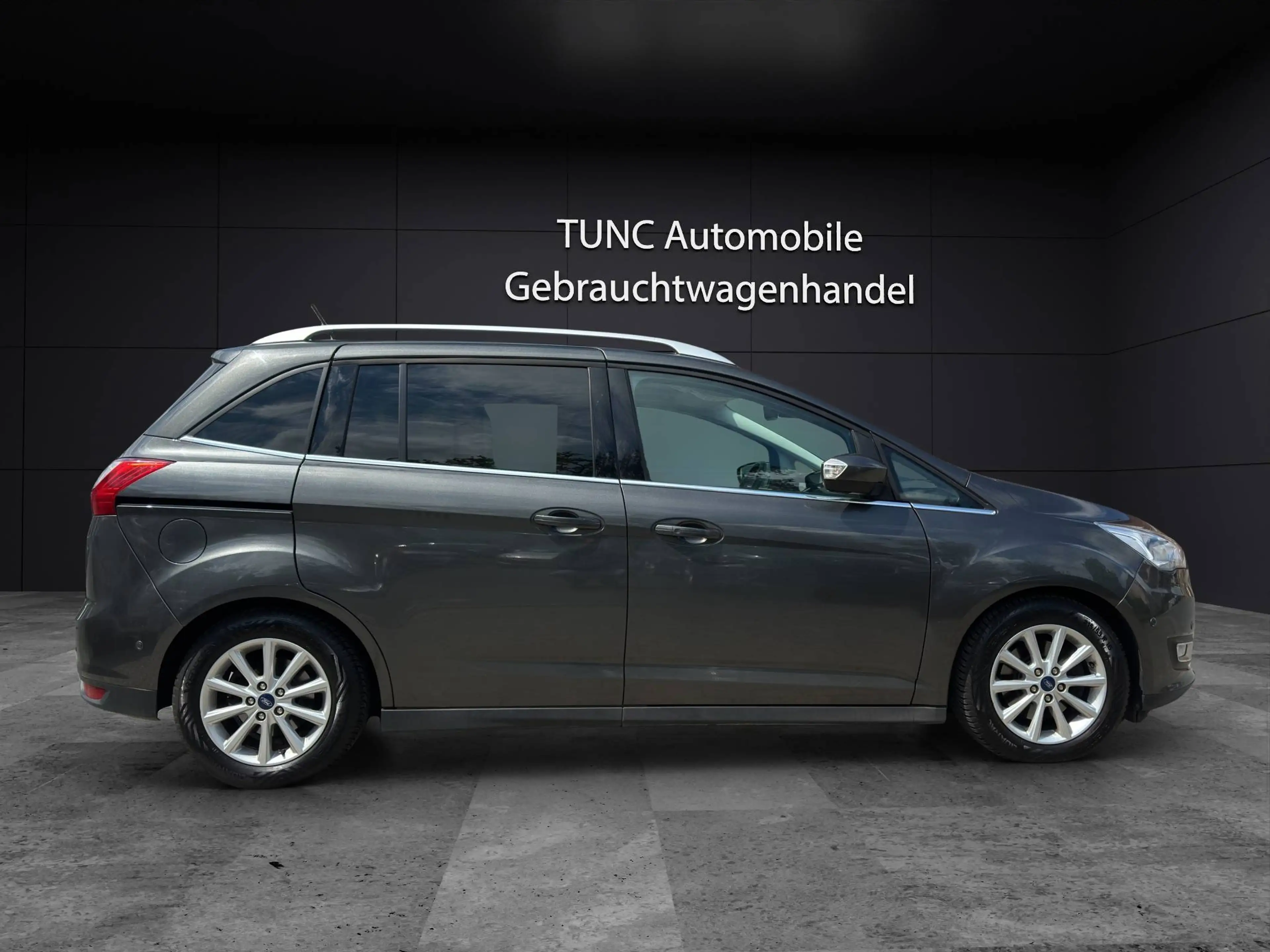 Ford Grand C-Max Titanium 7-STZR KMRA NAVI AHK — photo 4