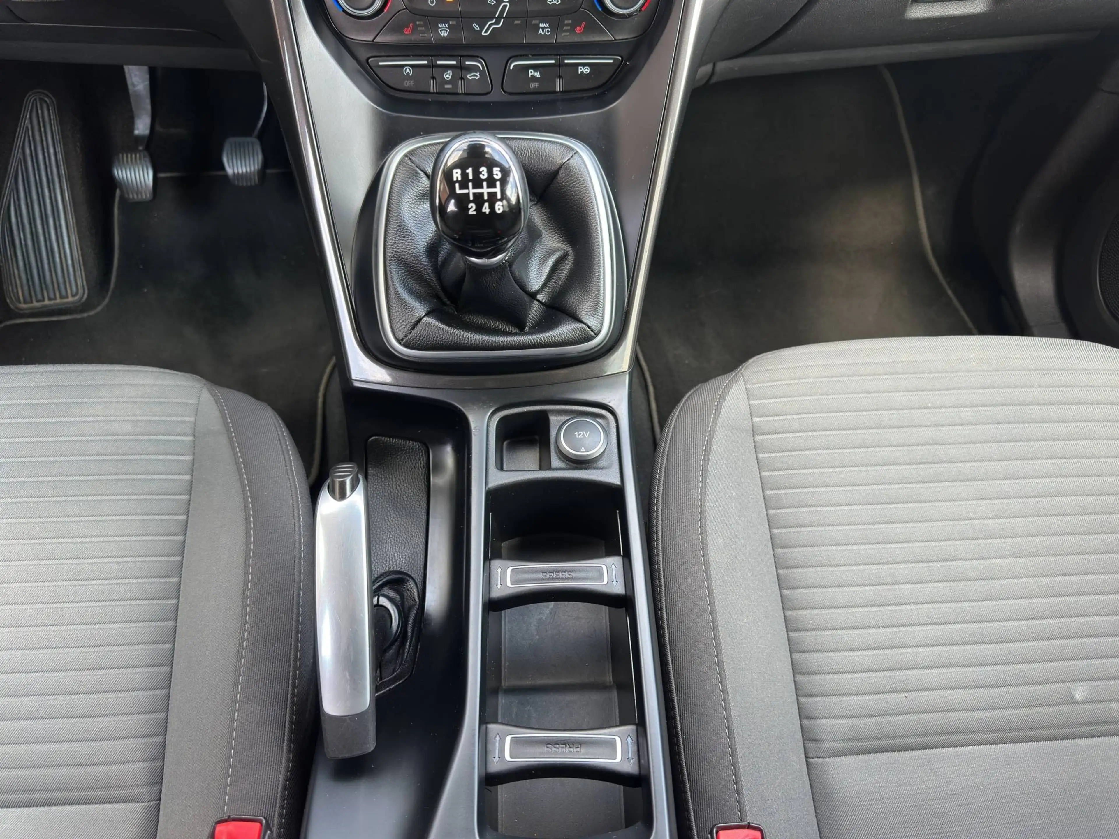 Ford Grand C-Max Titanium 7-STZR KMRA NAVI AHK — photo 14