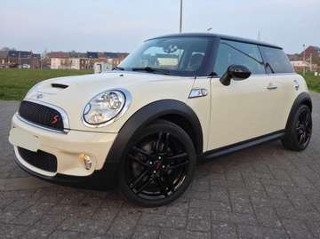 Mini 1.6i Cooper S
