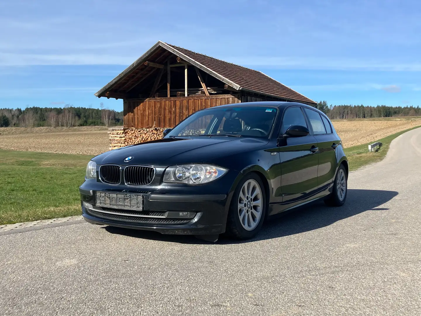 BMW 116 116i Schwarz - 1