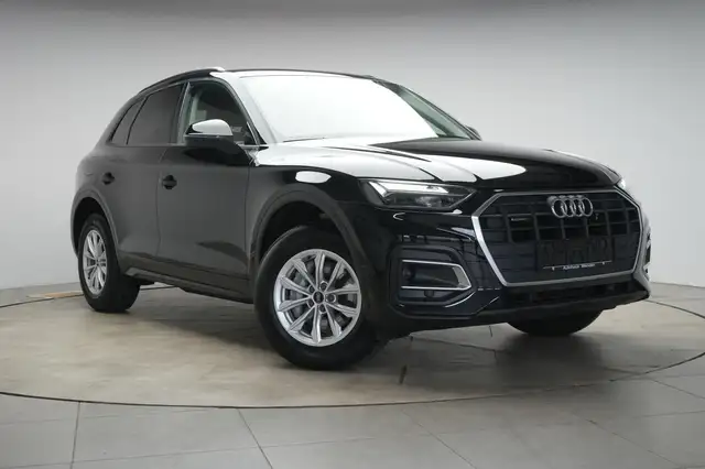 Audi Q5 main image